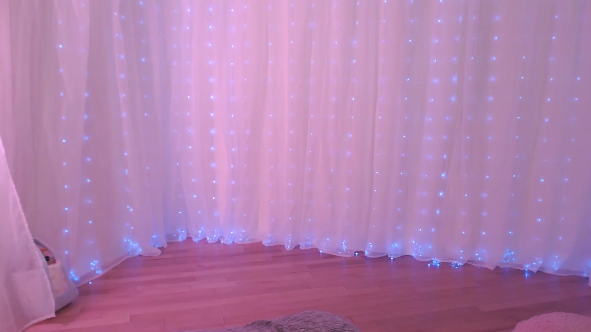 Gallery image thumbnail from LuckyToy's myfreecams stream on, 07/10/2025, 06:30 image 19 of 20