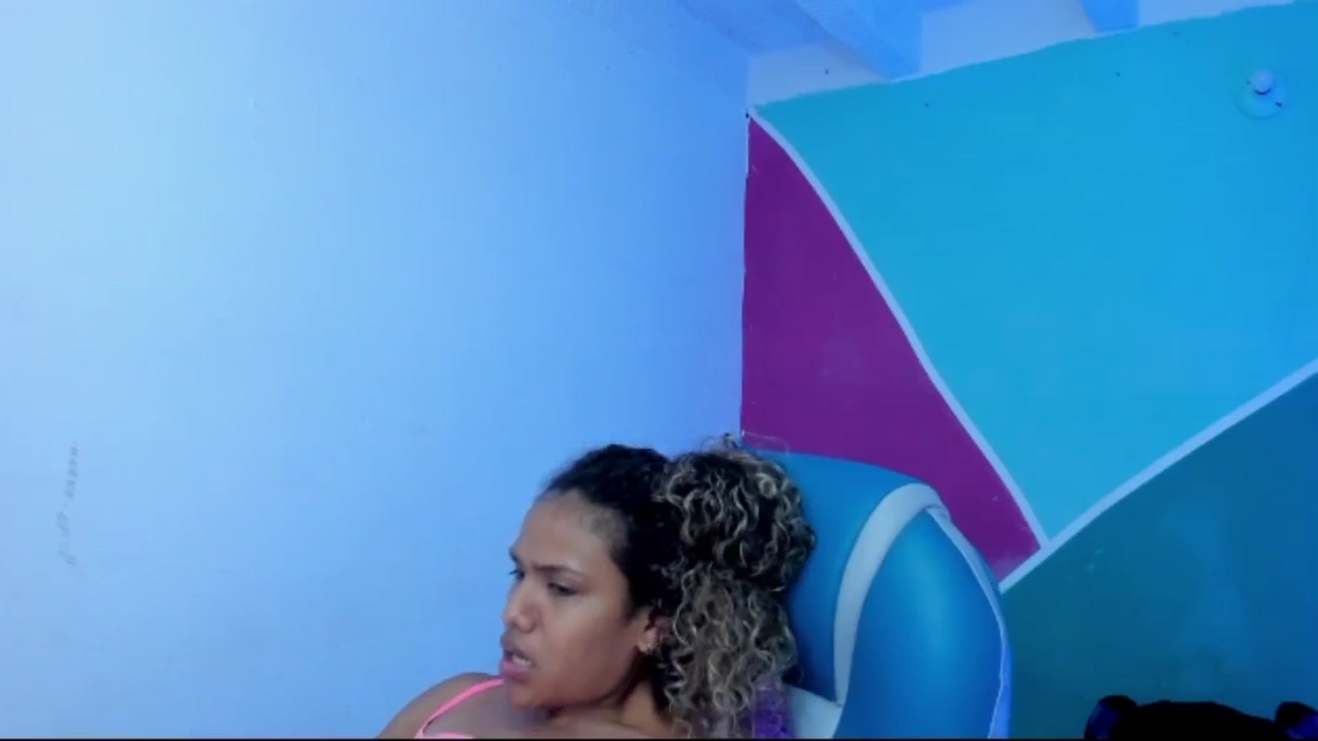 Gallery image thumbnail from Lucky_Baby's myfreecams stream on, 05/26/2025, 13:14 image 6 of 20