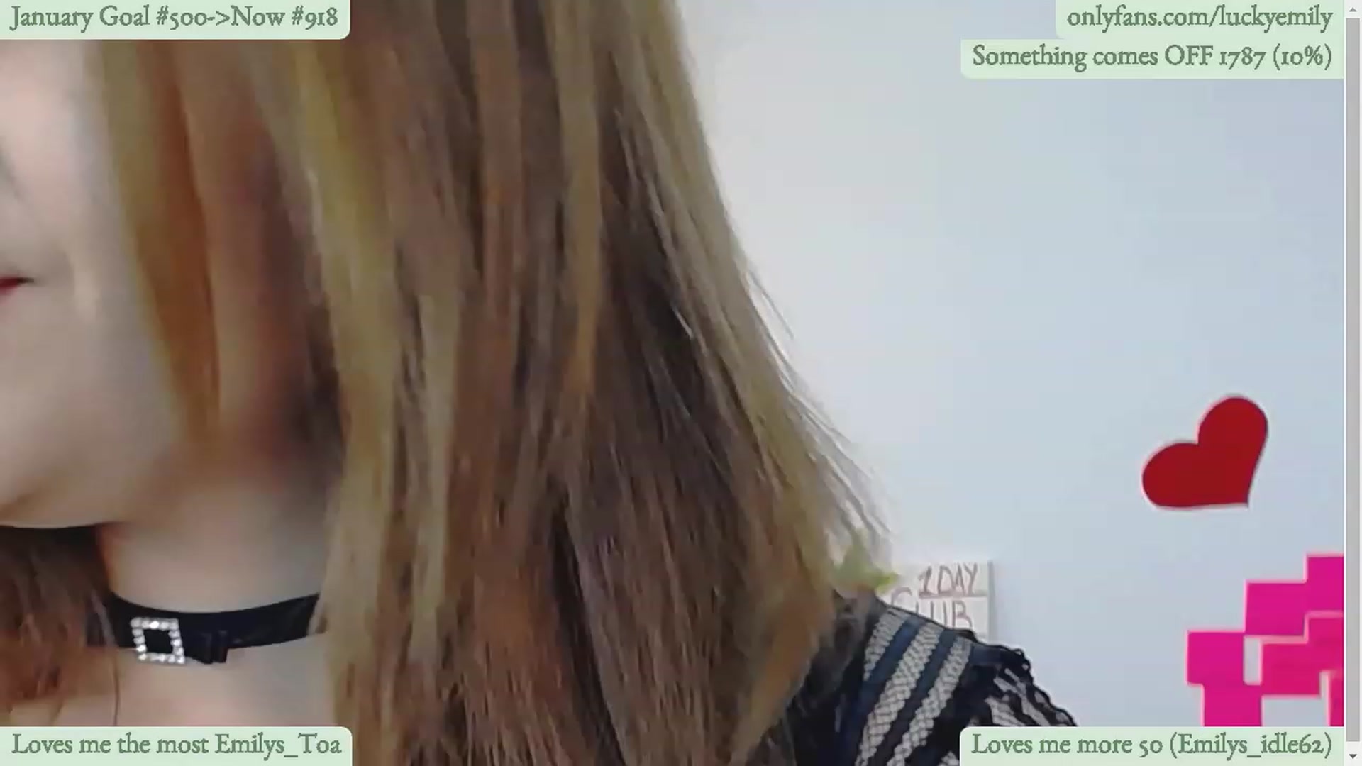 Gallery image thumbnail from Lucky_Emily's myfreecams stream on, 01/05/2023, 09:20 image 8 of 20
