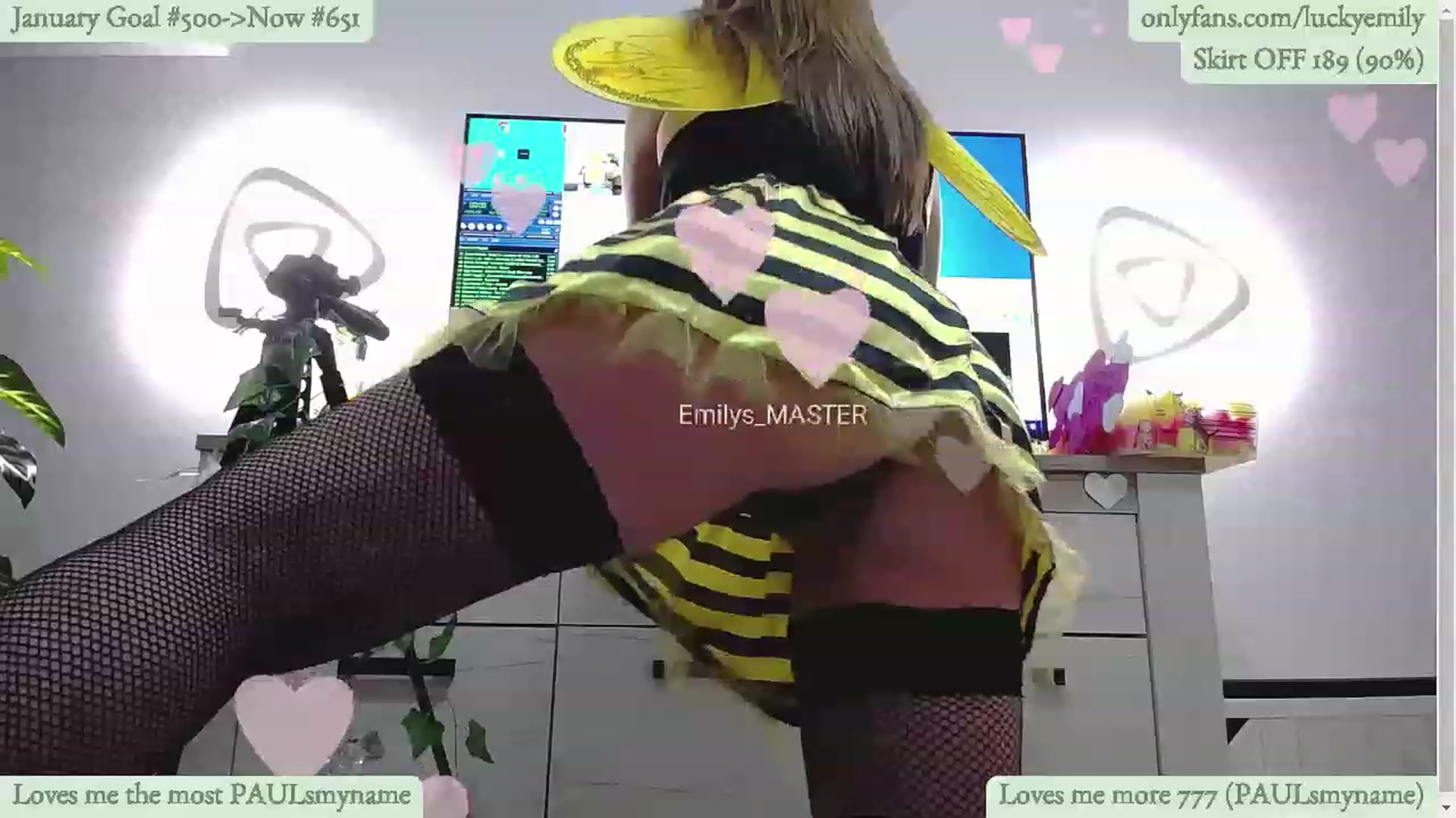 Gallery image thumbnail from Lucky_Emily's myfreecams stream on, 01/23/2023, 09:00 image 19 of 20