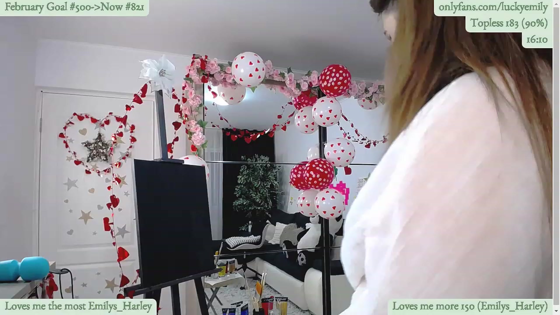 Gallery image thumbnail from Lucky_Emily's myfreecams stream on, 02/15/2023, 10:51 image 14 of 20