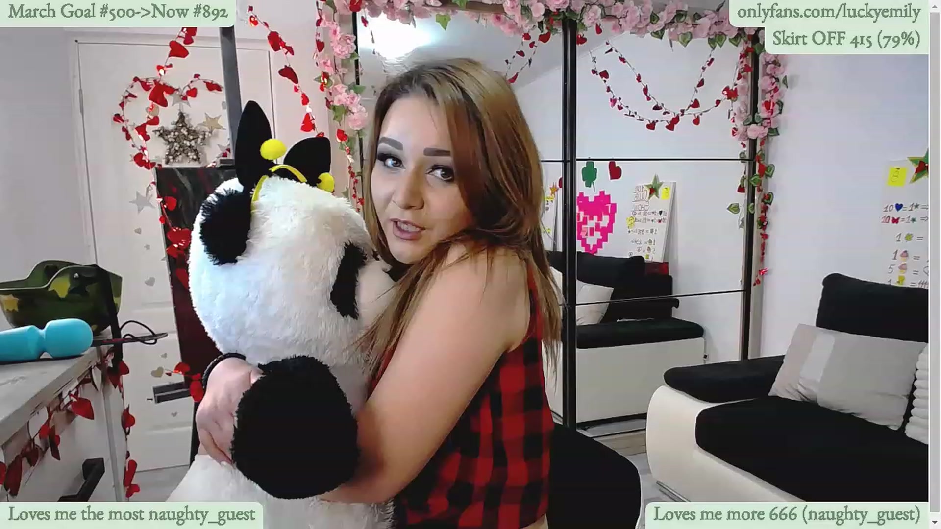 Gallery image thumbnail from Lucky_Emily's myfreecams stream on, 03/08/2023, 10:31 image 11 of 20