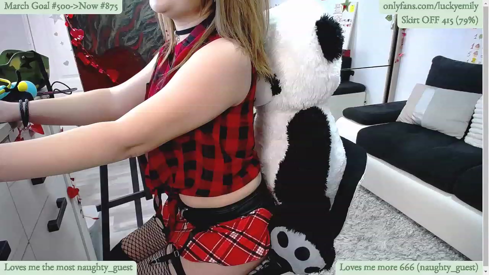 Gallery image thumbnail from Lucky_Emily's myfreecams stream on, 03/08/2023, 10:31 image 12 of 20