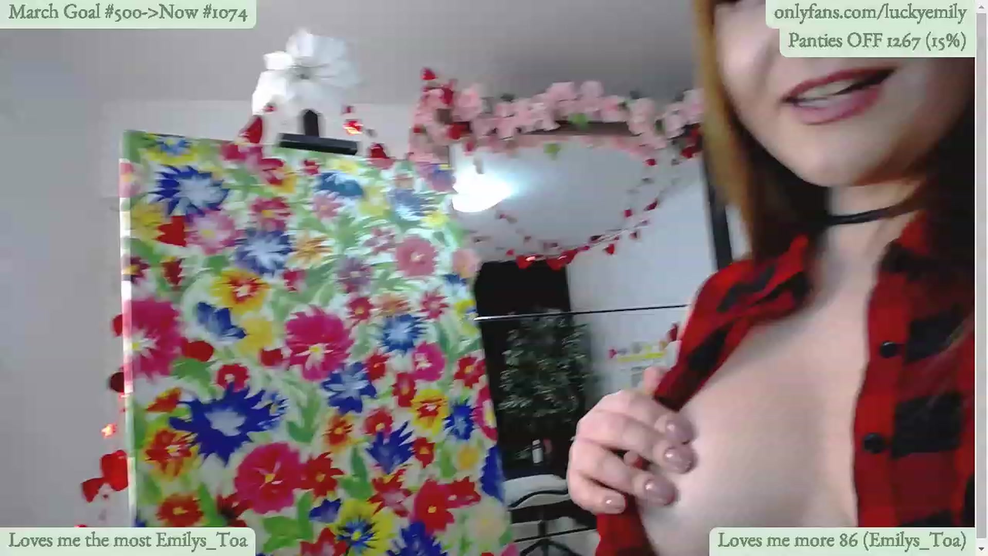 Gallery image thumbnail from Lucky_Emily's myfreecams stream on, 03/21/2023, 09:05 image 6 of 20
