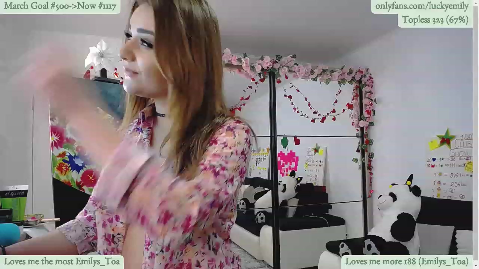 Gallery image thumbnail from Lucky_Emily's myfreecams stream on, 03/22/2023, 10:24 image 13 of 20