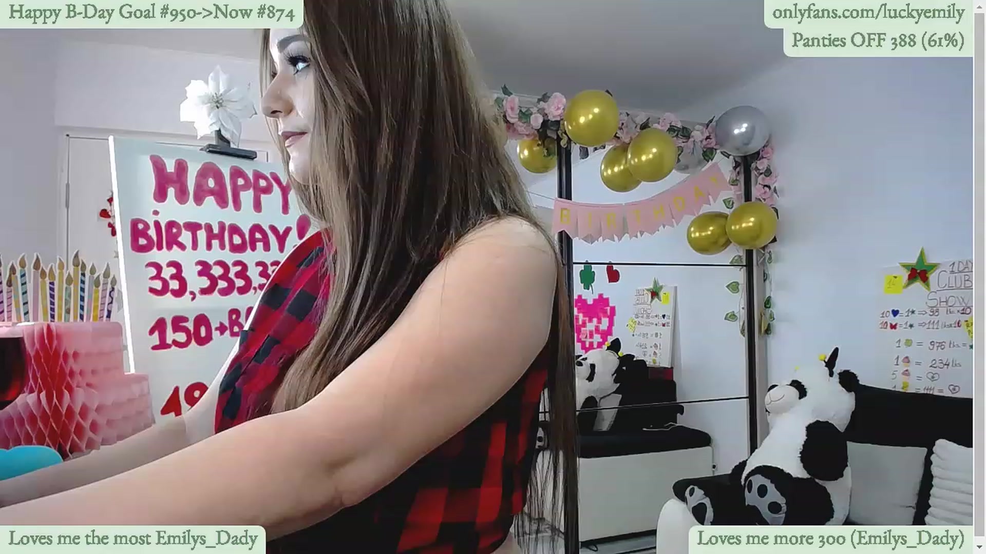 Gallery image thumbnail from Lucky_Emily's myfreecams stream on, 04/21/2023, 08:21 image 17 of 20