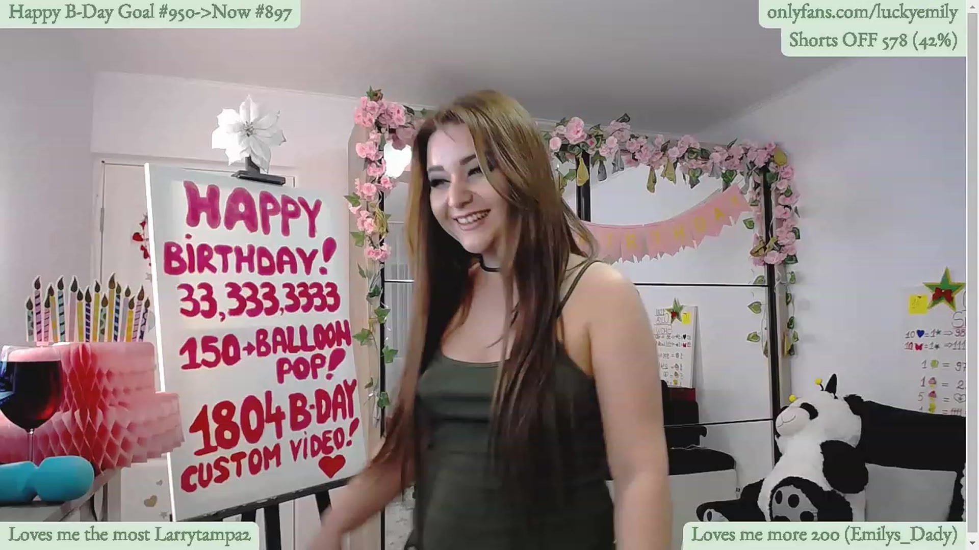 Gallery image thumbnail from Lucky_Emily's myfreecams stream on, 04/26/2023, 08:34 image 16 of 20