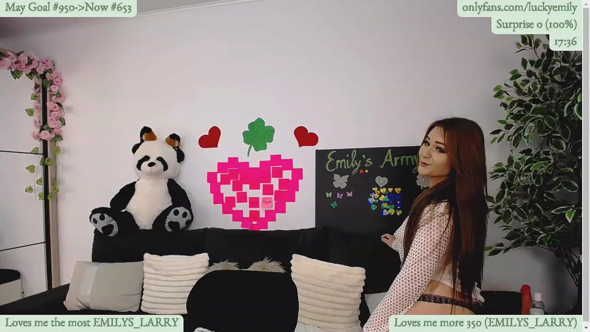 Gallery image thumbnail from Lucky_Emily's myfreecams stream on, 05/10/2023, 09:52 image 9 of 20