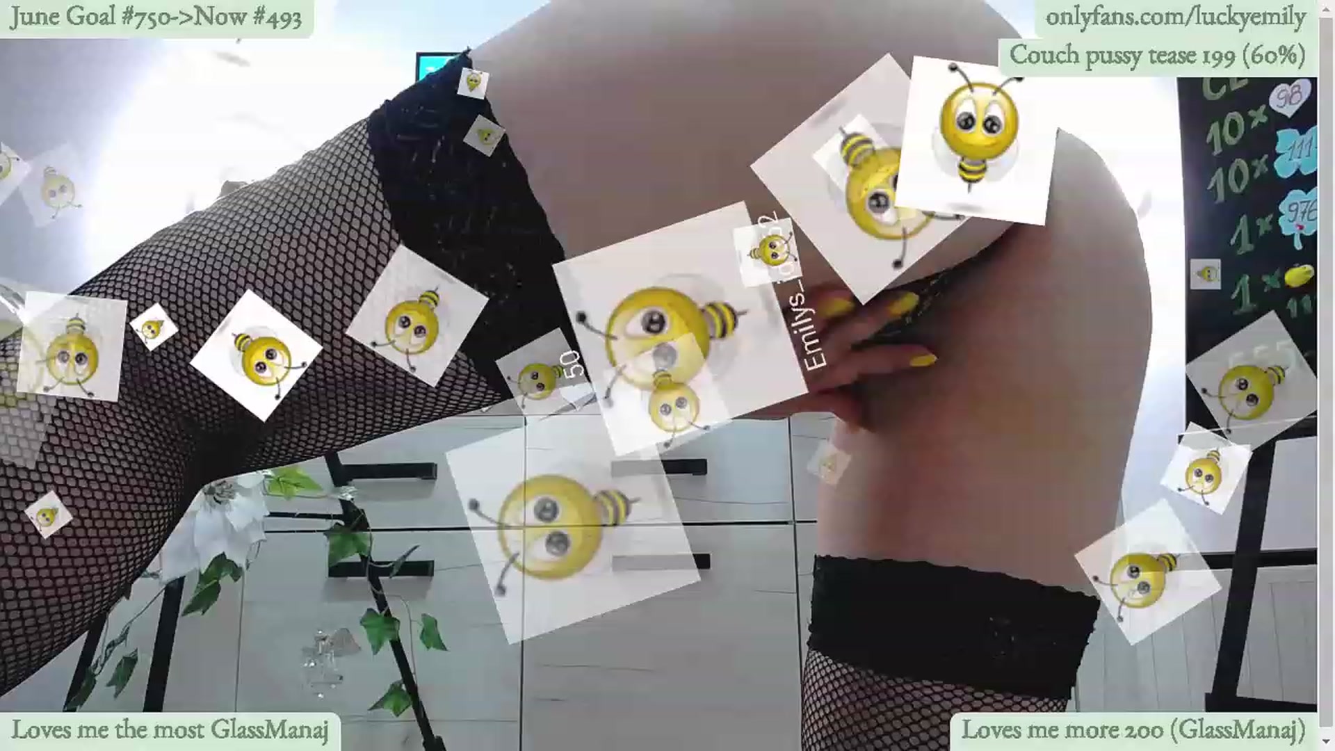 Gallery image thumbnail from Lucky_Emily's myfreecams stream on, 06/19/2023, 09:28 image 10 of 20