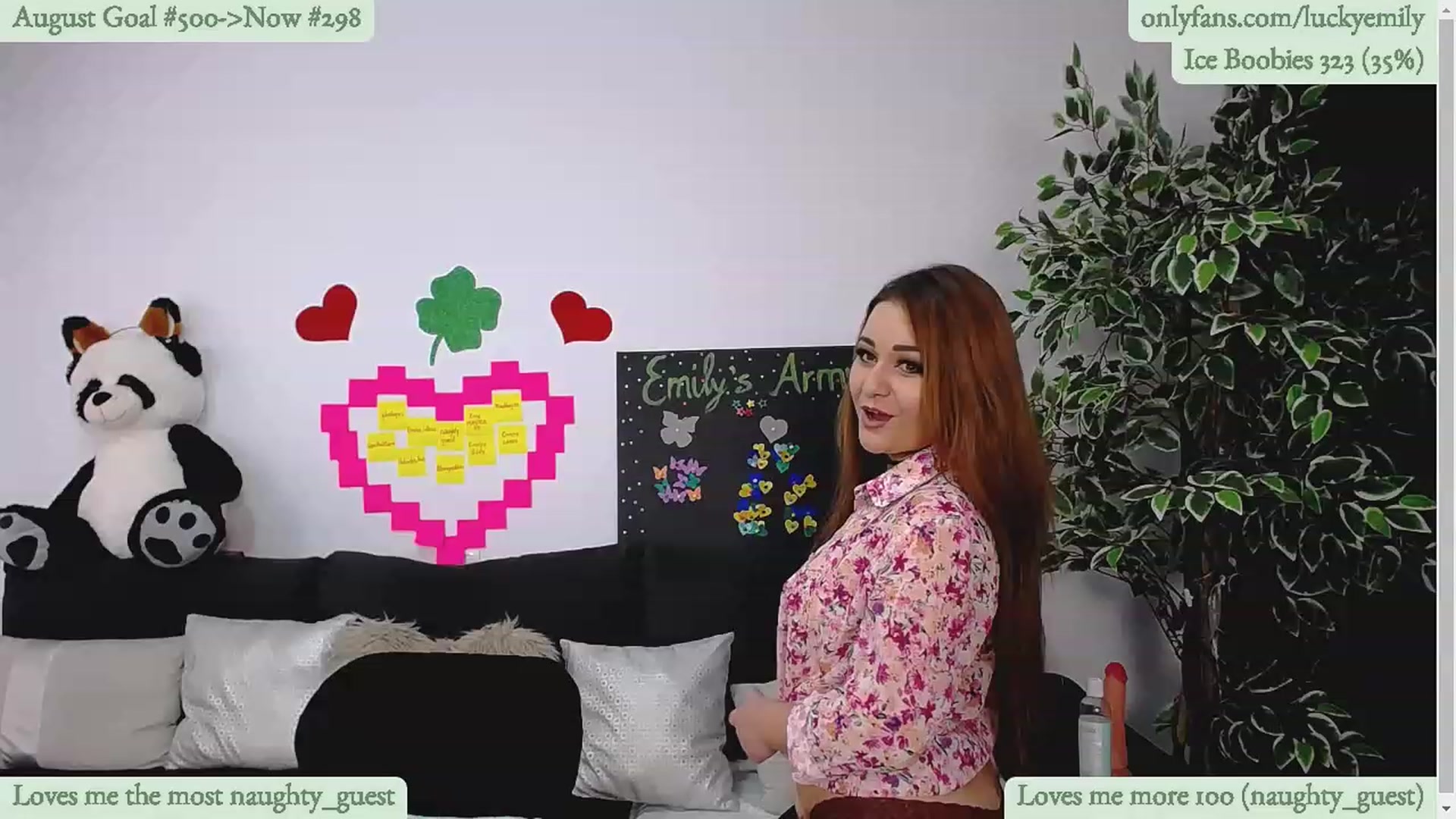 Gallery image thumbnail from Lucky_Emily's myfreecams stream on, 08/11/2023, 08:18 image 8 of 20