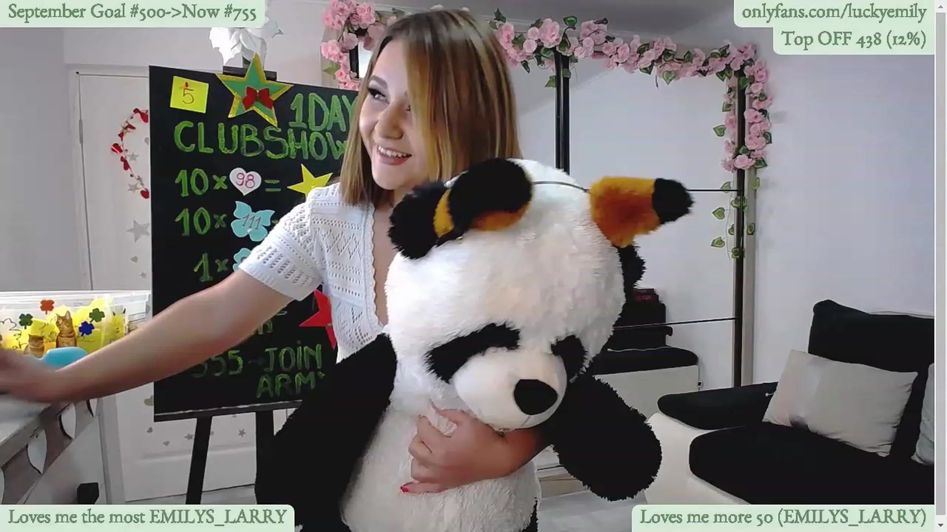 Gallery image thumbnail from Lucky_Emily's myfreecams stream on, 09/14/2023, 07:35 image 10 of 20