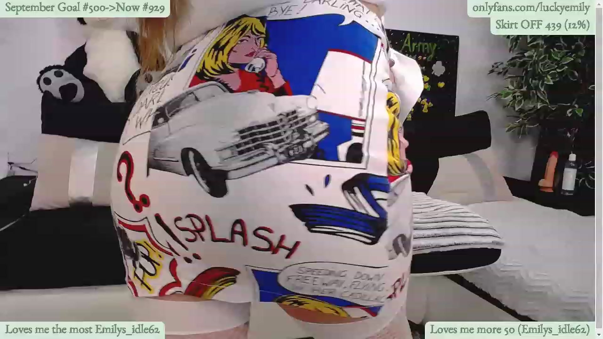 Gallery image thumbnail from Lucky_Emily's myfreecams stream on, 09/27/2023, 08:17 image 3 of 20