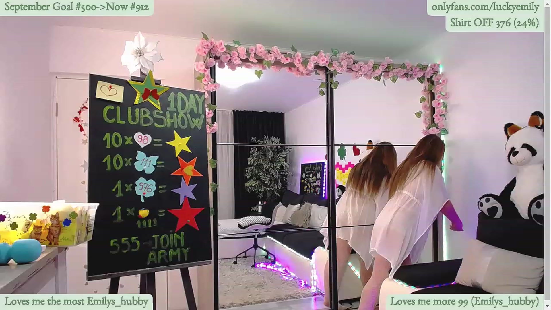 Gallery image thumbnail from Lucky_Emily's myfreecams stream on, 09/27/2023, 09:27 image 5 of 20