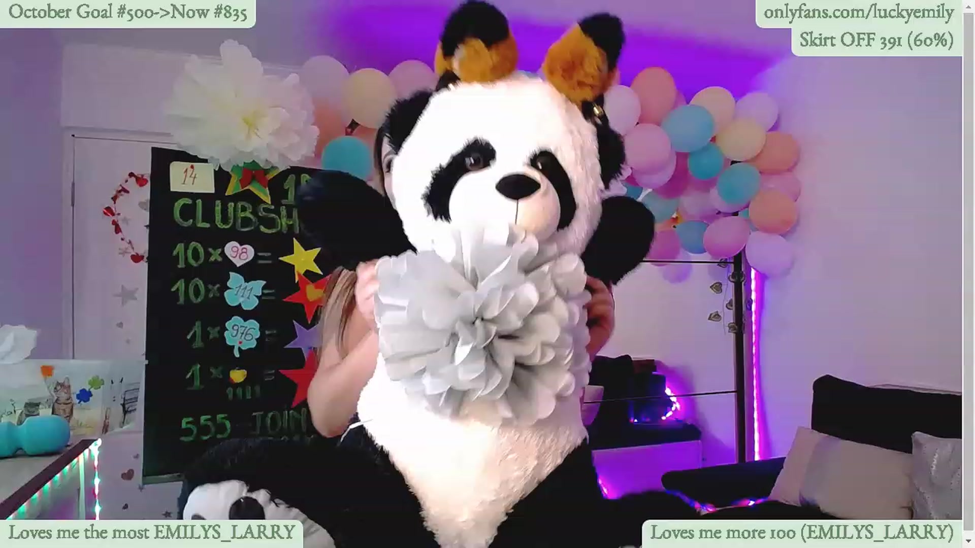 Gallery image thumbnail from Lucky_Emily's myfreecams stream on, 10/06/2023, 08:38 image 10 of 20