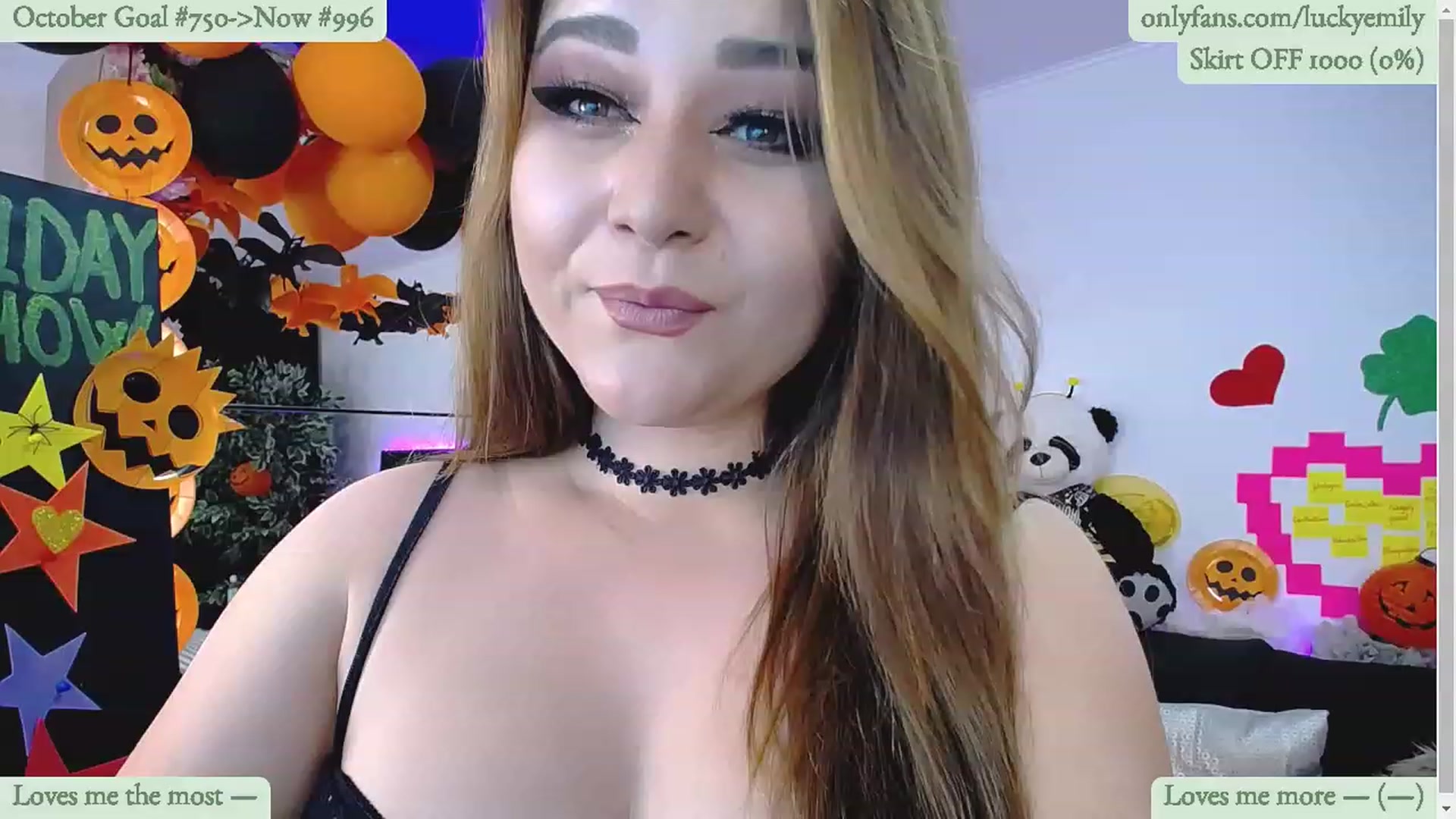 Gallery image thumbnail from Lucky_Emily's myfreecams stream on, 10/25/2023, 08:34 image 4 of 20
