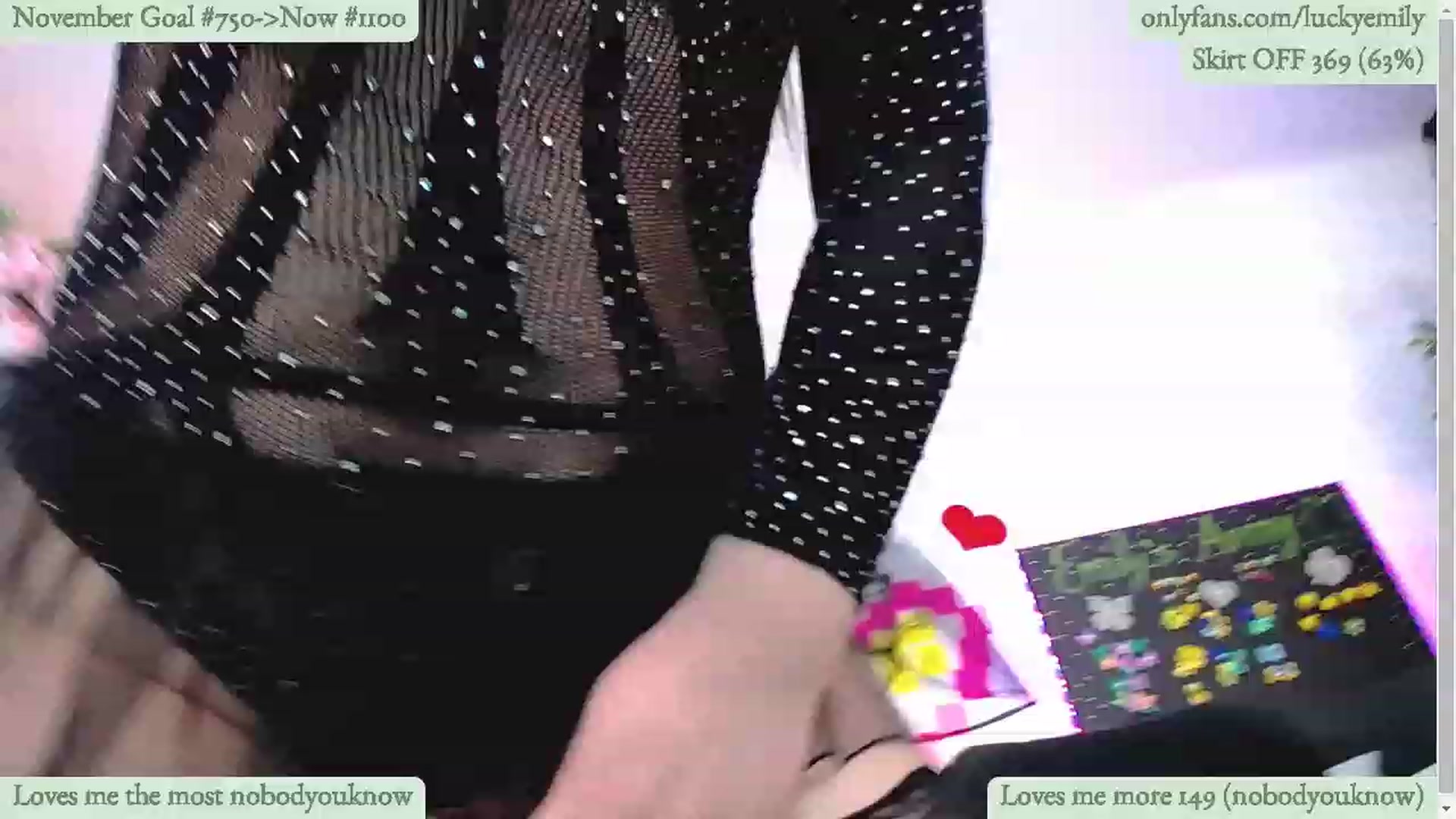 Gallery image thumbnail from Lucky_Emily's myfreecams stream on, 11/03/2023, 10:16 image 4 of 20