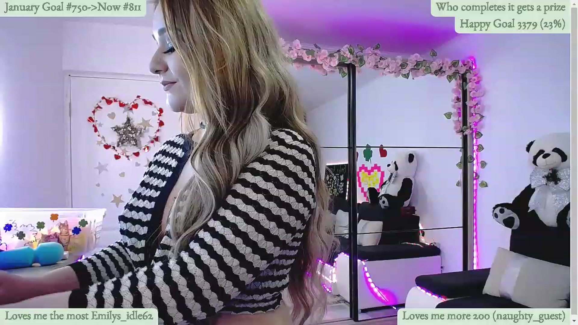 Gallery image thumbnail from Lucky_Emily's myfreecams stream on, 01/24/2024, 10:25 image 13 of 20