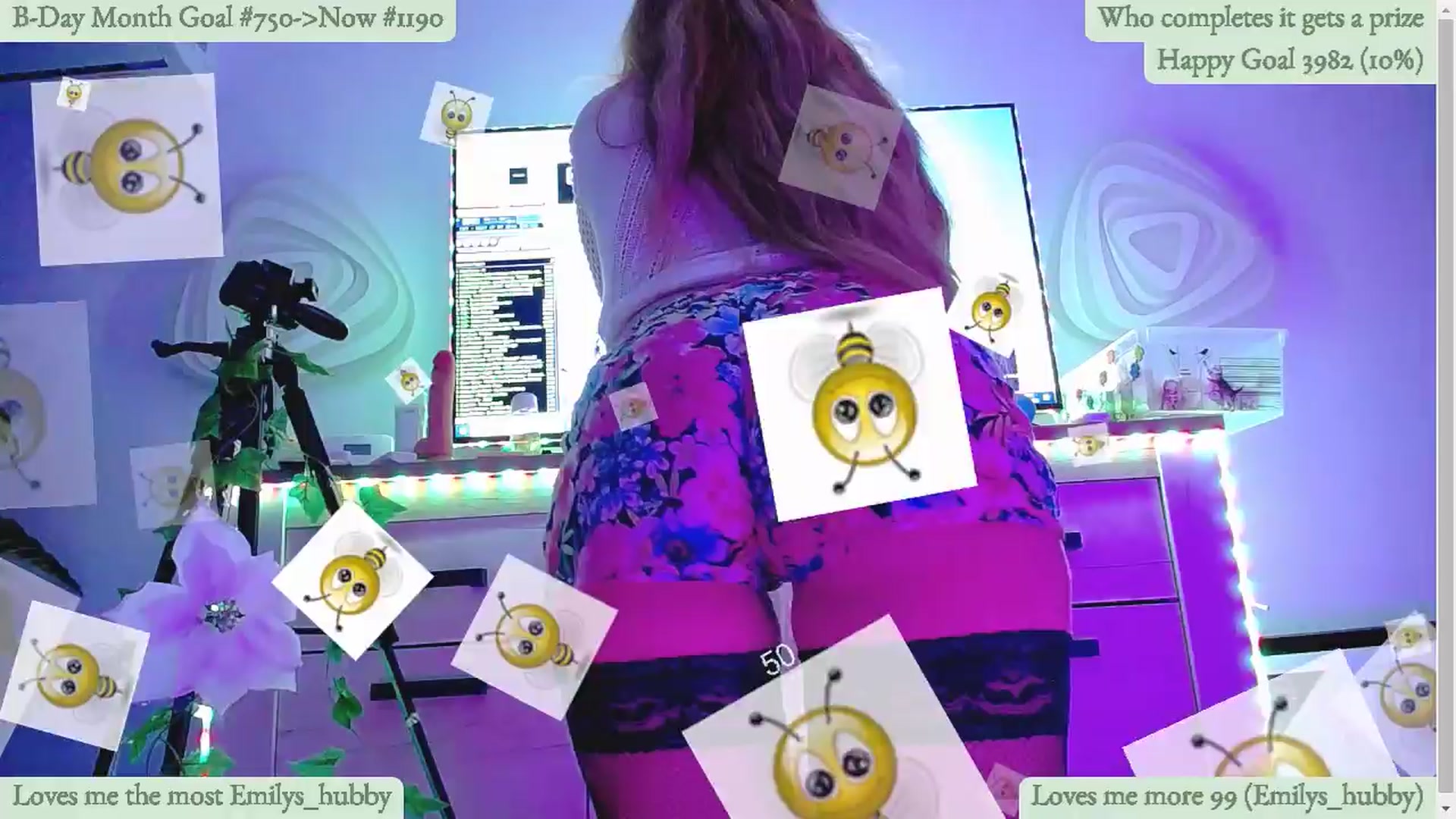 Gallery image thumbnail from Lucky_Emily's myfreecams stream on, 04/08/2024, 08:17 image 1 of 20