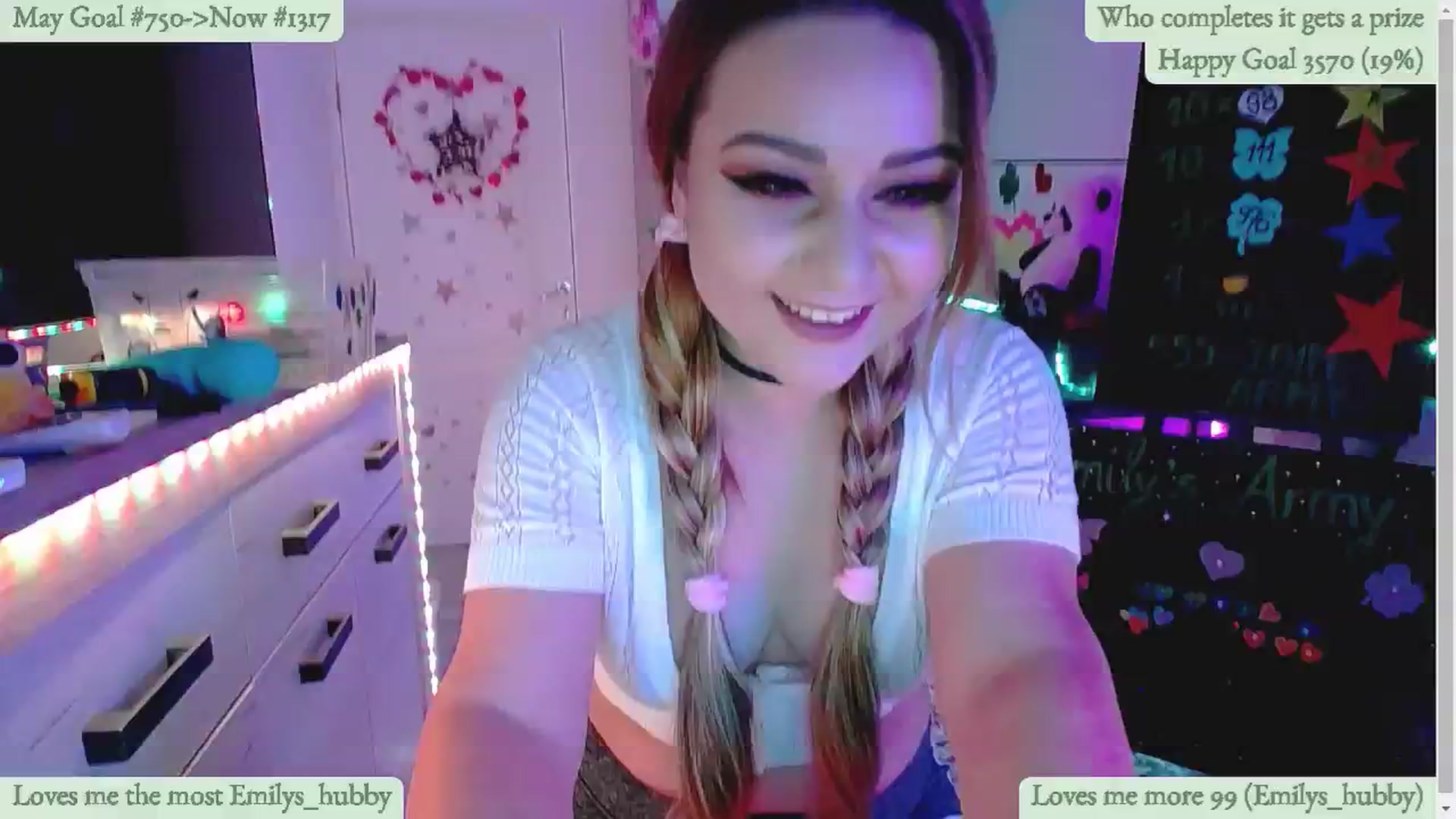 Gallery image thumbnail from Lucky_Emily's myfreecams stream on, 05/08/2024, 08:35 image 18 of 20