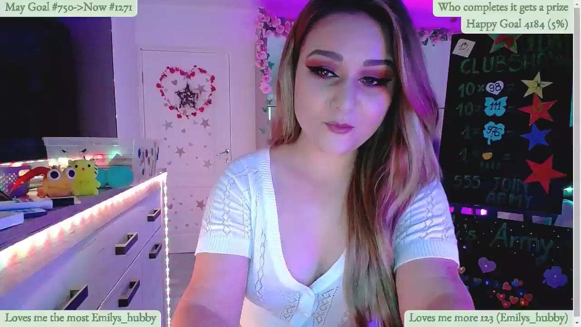 Gallery image thumbnail from Lucky_Emily's myfreecams stream on, 05/14/2024, 08:44 image 3 of 20