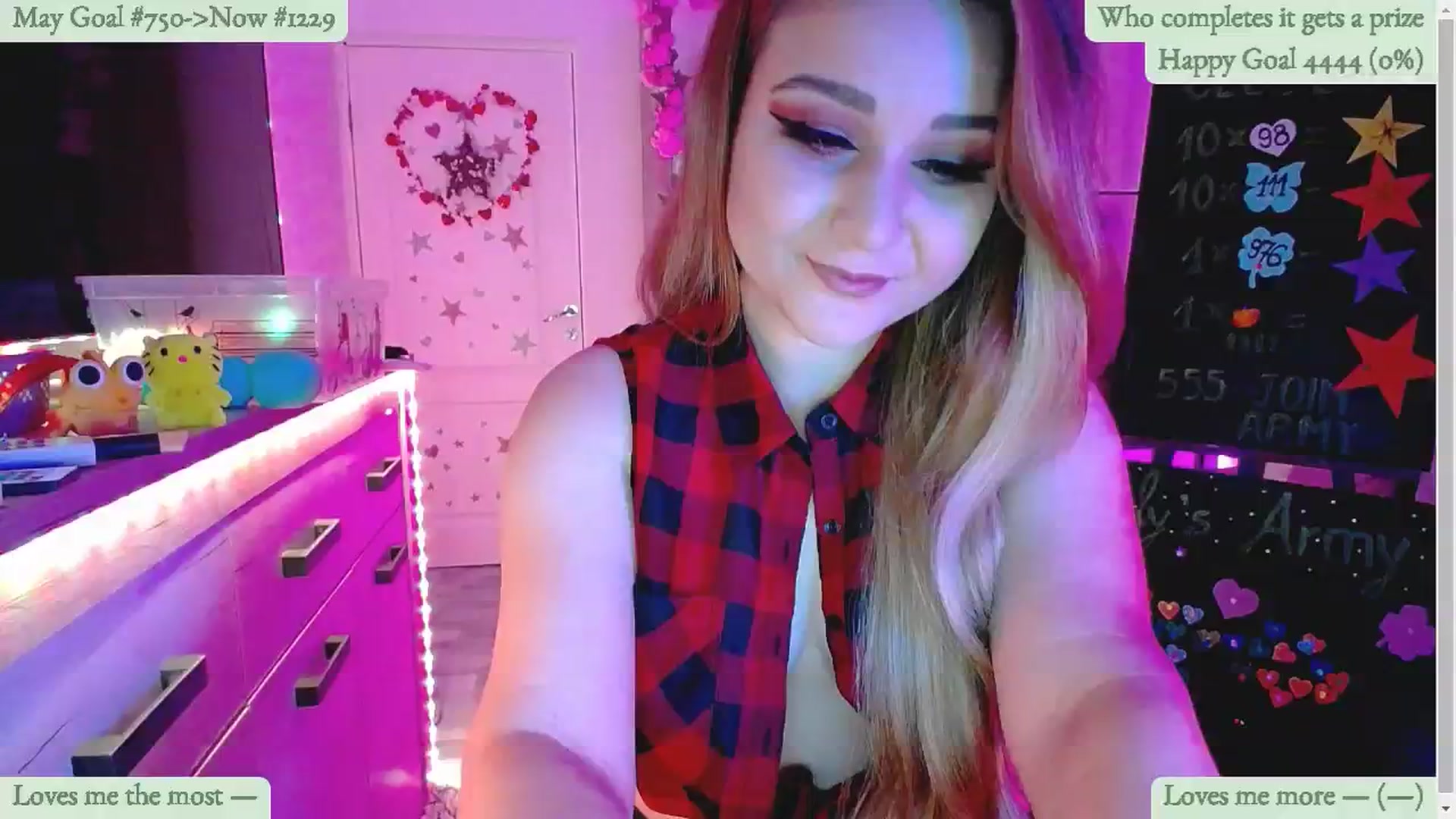 Gallery image thumbnail from Lucky_Emily's myfreecams stream on, 05/16/2024, 08:23 image 1 of 20