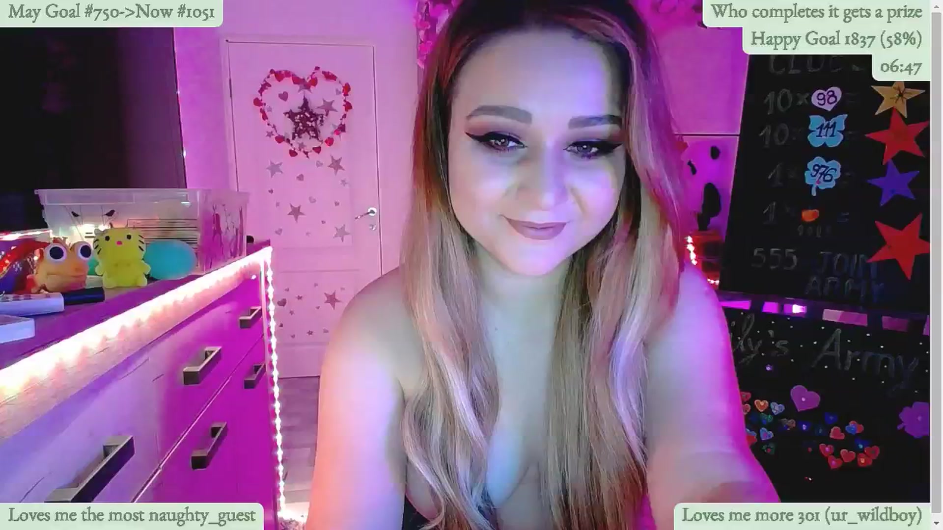 Gallery image thumbnail from Lucky_Emily's myfreecams stream on, 05/17/2024, 09:08 image 14 of 20