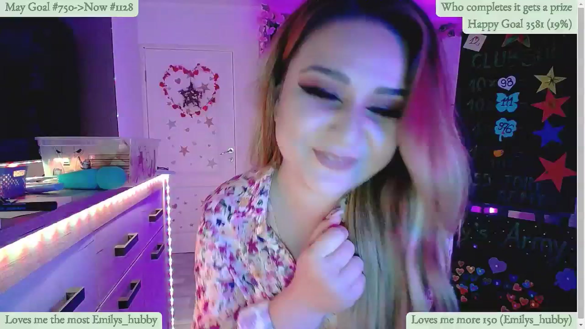 Gallery image thumbnail from Lucky_Emily's myfreecams stream on, 05/22/2024, 09:00 image 10 of 20