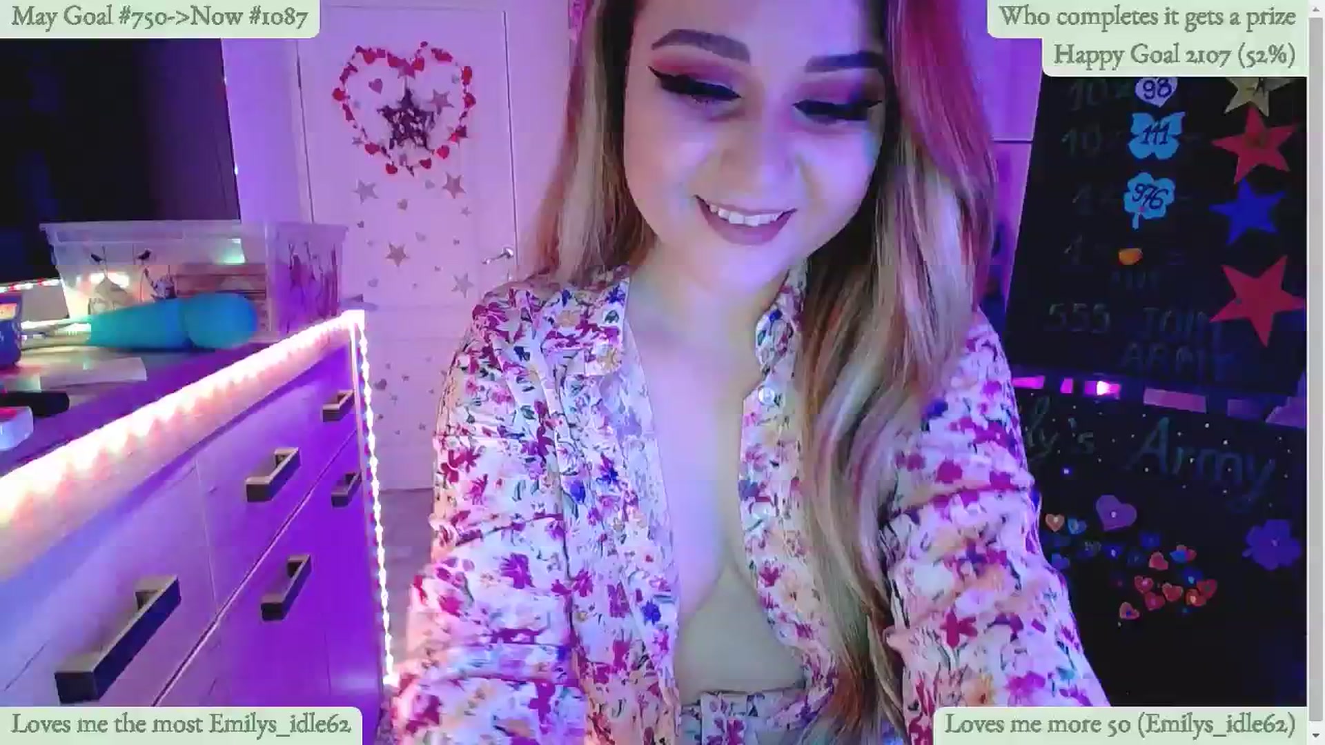 Gallery image thumbnail from Lucky_Emily's myfreecams stream on, 05/24/2024, 08:24 image 11 of 20