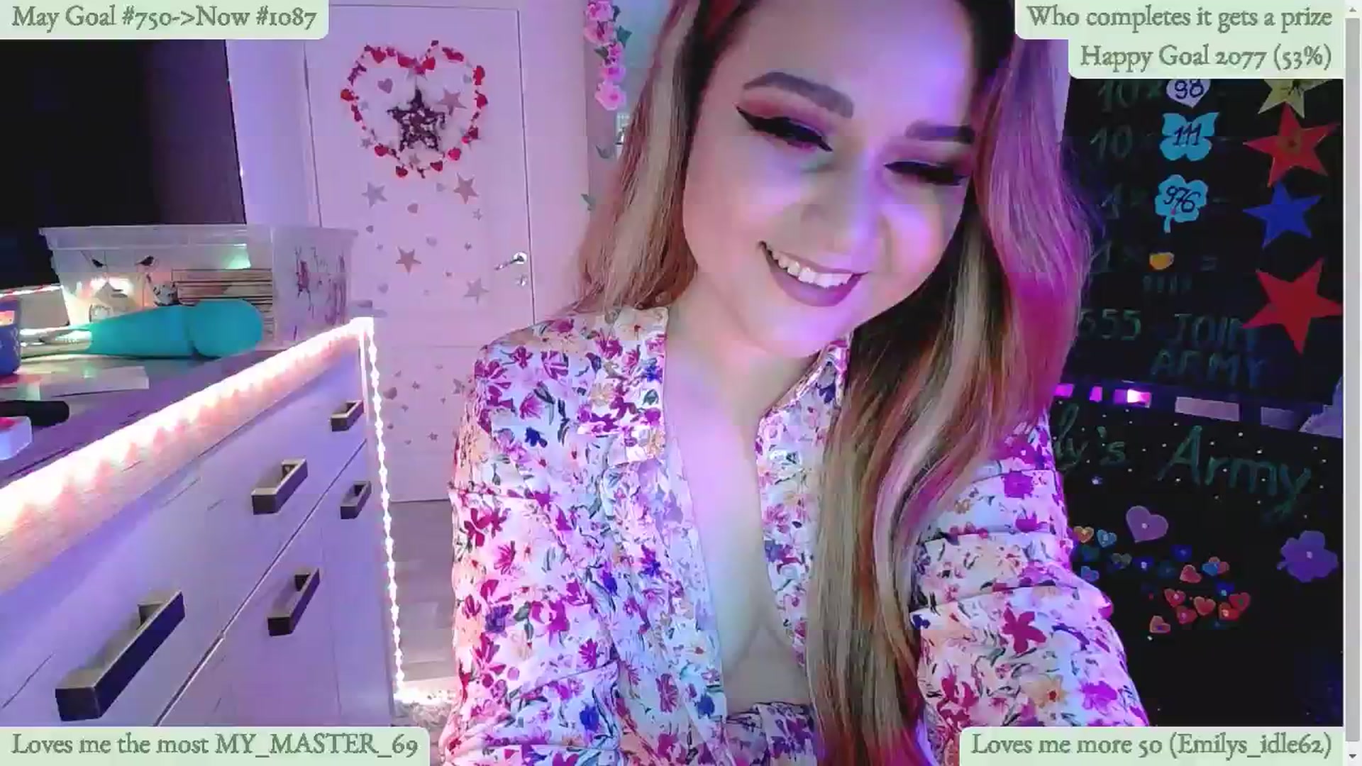 Gallery image thumbnail from Lucky_Emily's myfreecams stream on, 05/24/2024, 08:24 image 14 of 20