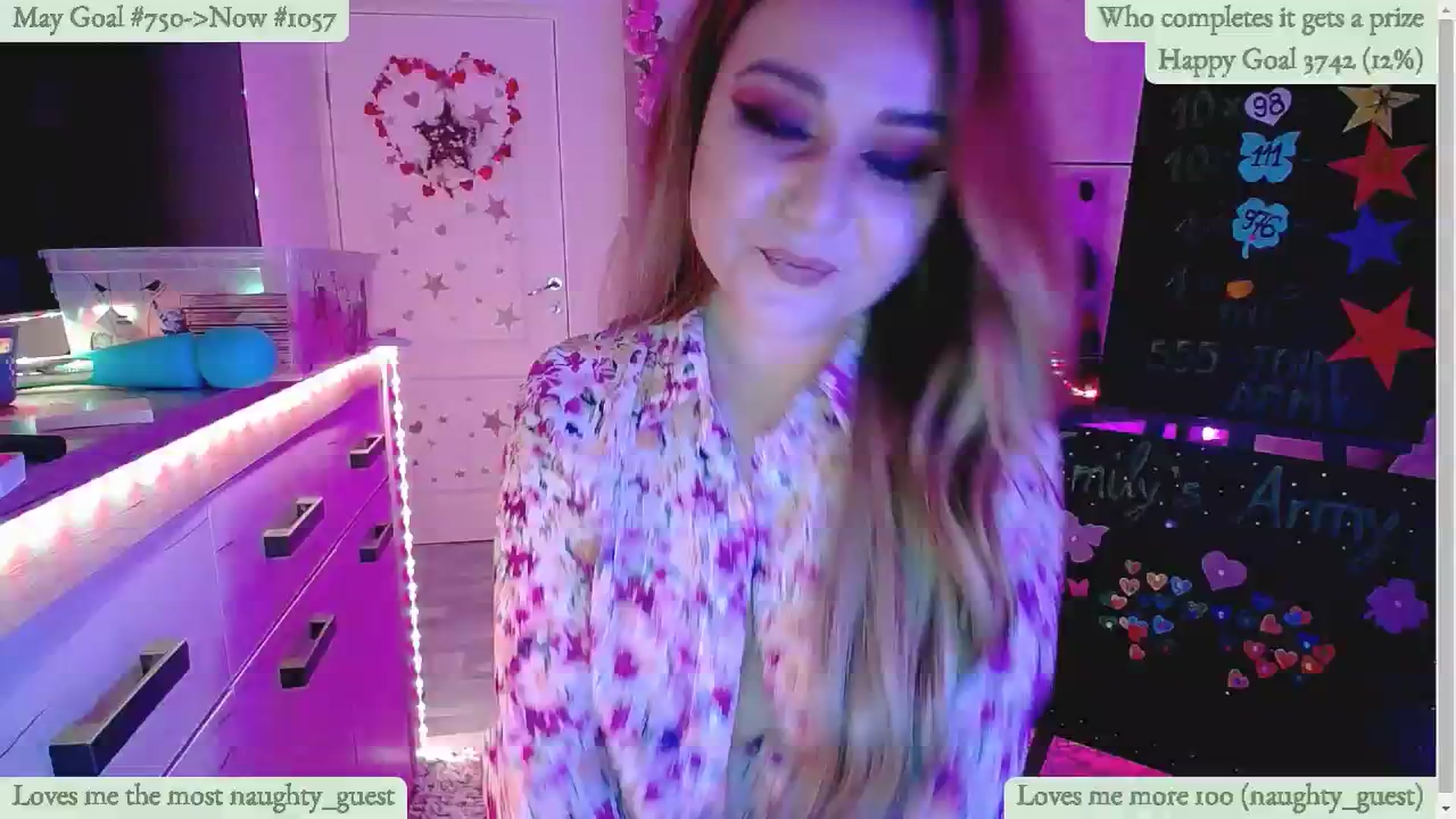 Gallery image thumbnail from Lucky_Emily's myfreecams stream on, 05/24/2024, 09:29 image 11 of 20