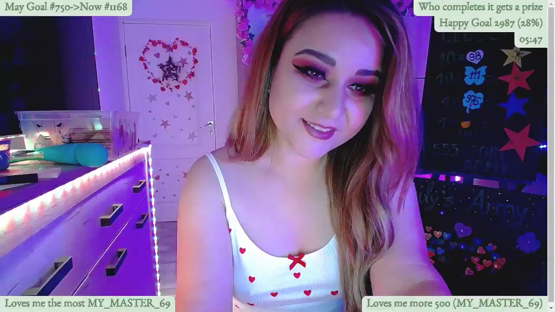 Gallery image thumbnail from Lucky_Emily's myfreecams stream on, 05/27/2024, 09:34 image 16 of 20