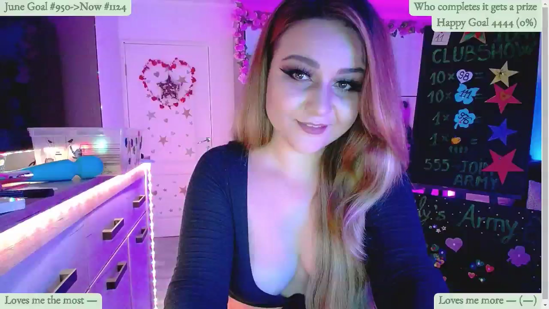 Gallery image thumbnail from Lucky_Emily's myfreecams stream on, 06/10/2024, 08:26 image 1 of 20