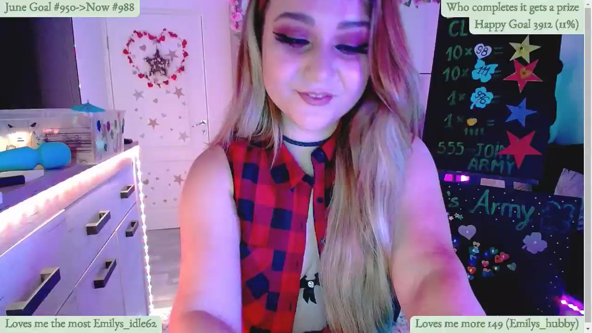 Gallery image thumbnail from Lucky_Emily's myfreecams stream on, 06/25/2024, 08:28 image 20 of 20
