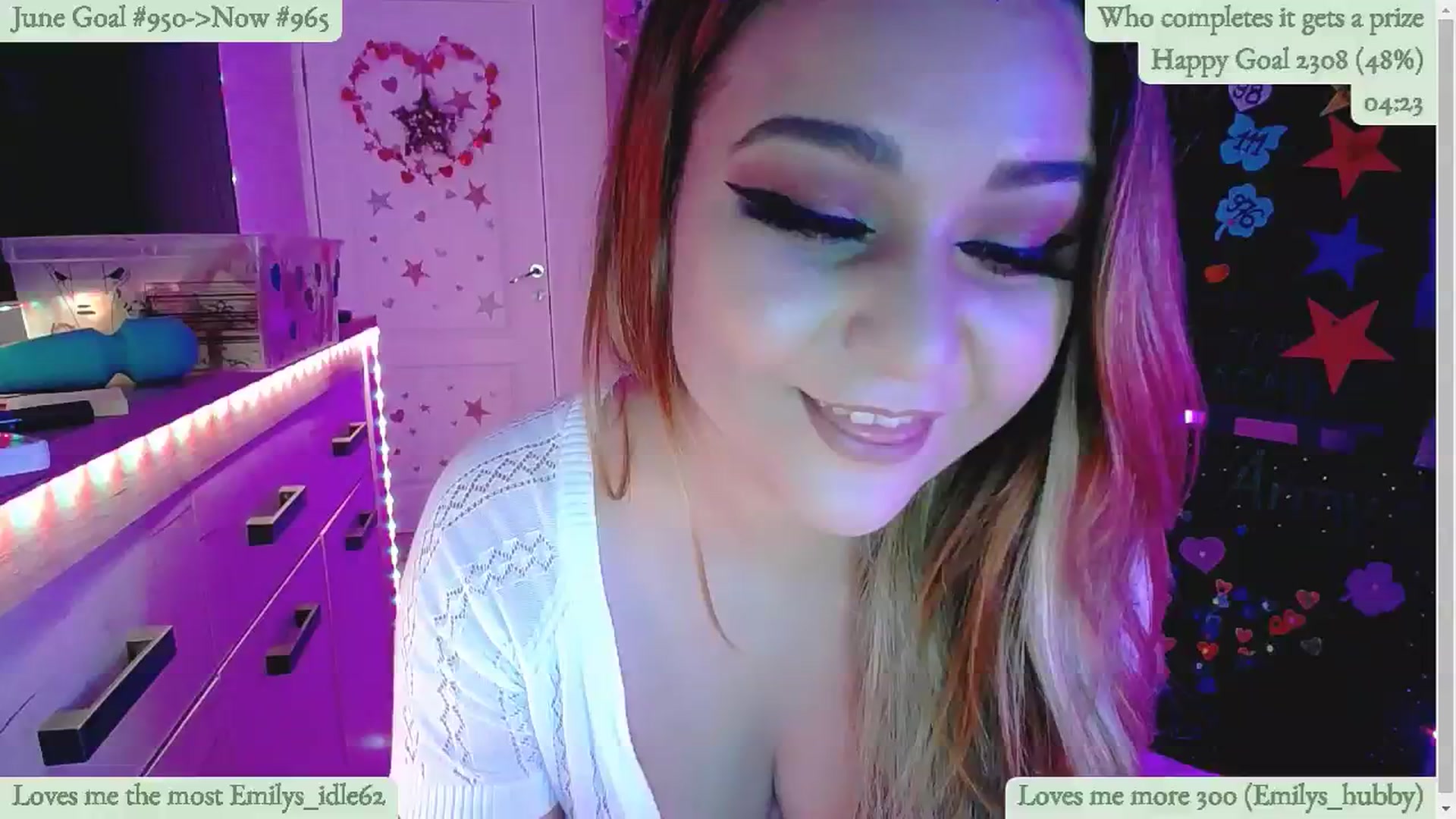 Gallery image thumbnail from Lucky_Emily's myfreecams stream on, 06/26/2024, 09:31 image 16 of 20