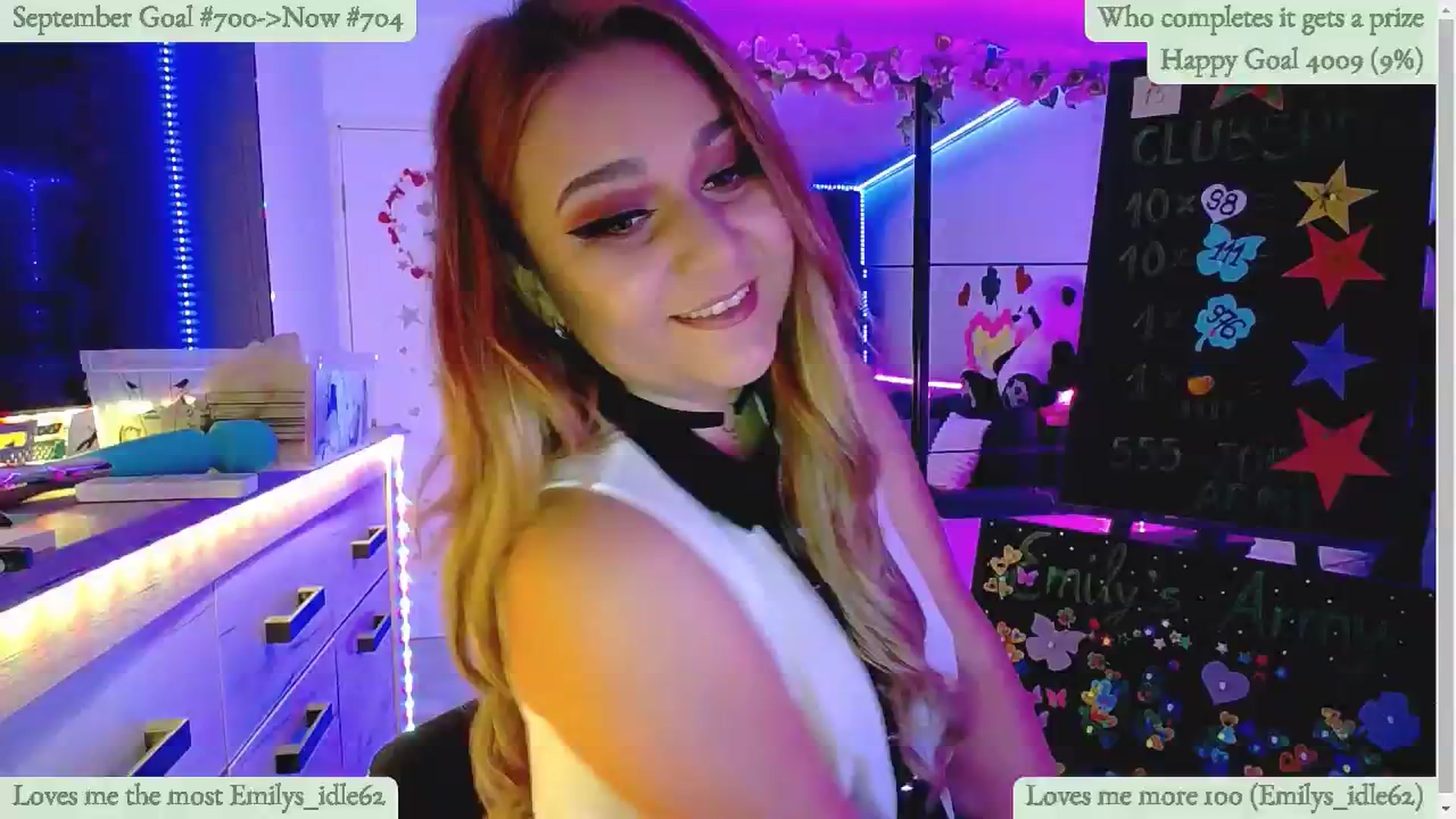 Gallery image thumbnail from Lucky_Emily's myfreecams stream on, 09/18/2024, 08:37 image 13 of 20