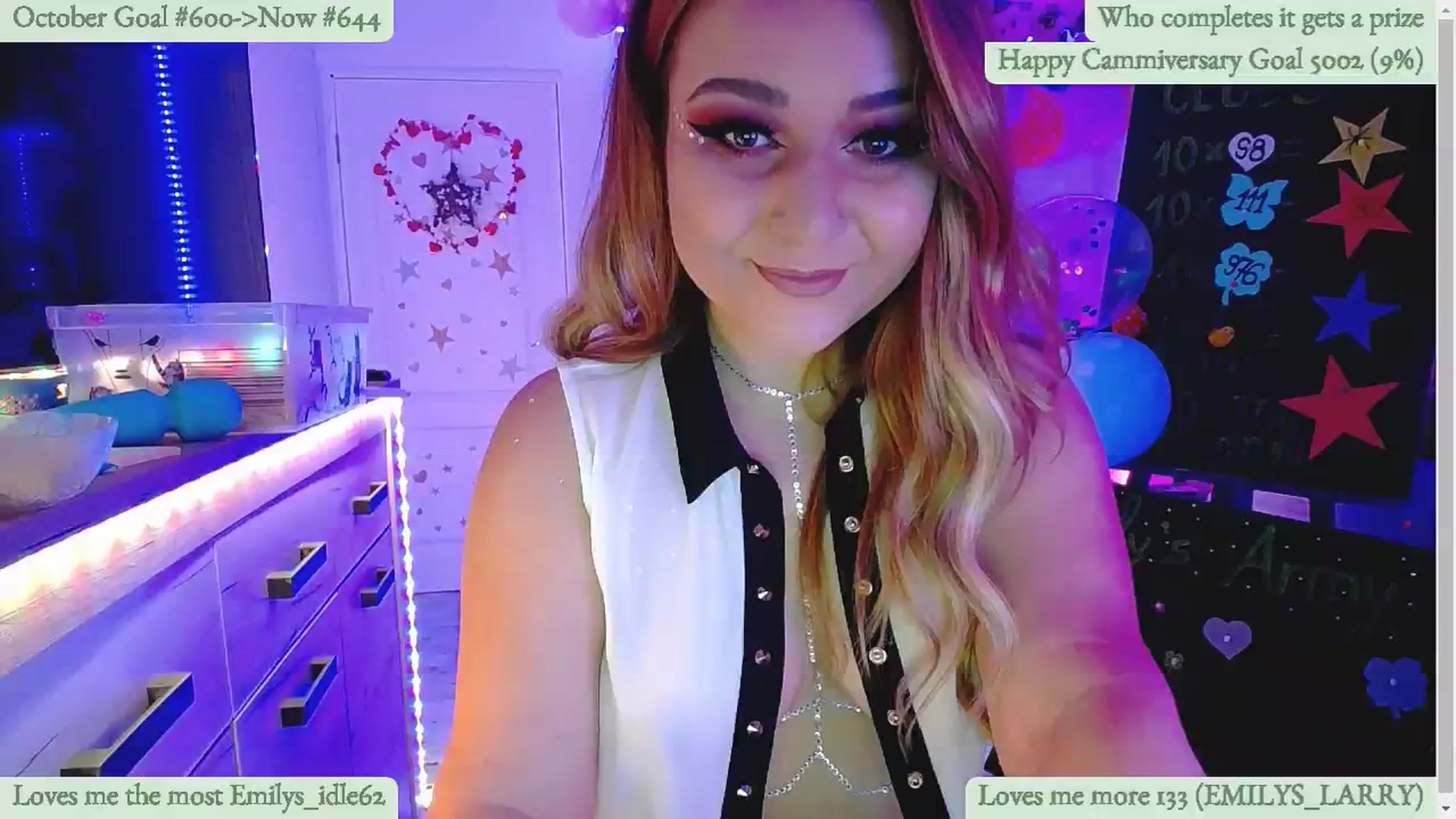 Gallery image thumbnail from Lucky_Emily's myfreecams stream on, 10/09/2024, 08:42 image 9 of 20