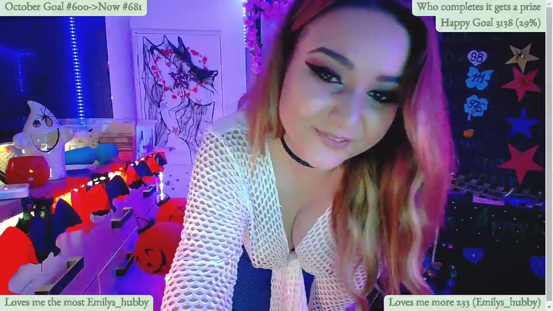 Gallery image thumbnail from Lucky_Emily's myfreecams stream on, 10/21/2024, 09:32 image 16 of 20