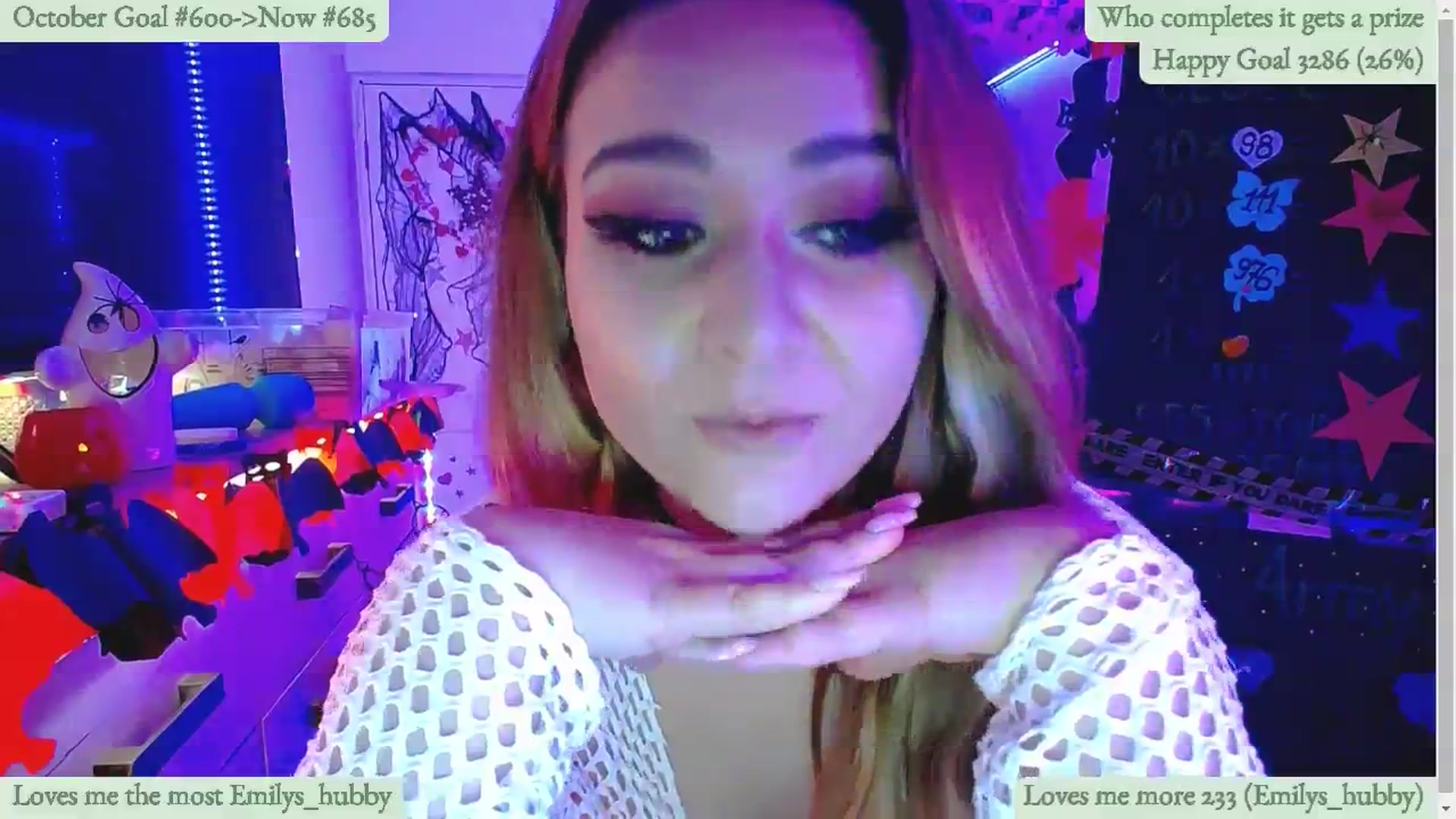 Gallery image thumbnail from Lucky_Emily's myfreecams stream on, 10/21/2024, 09:32 image 6 of 20