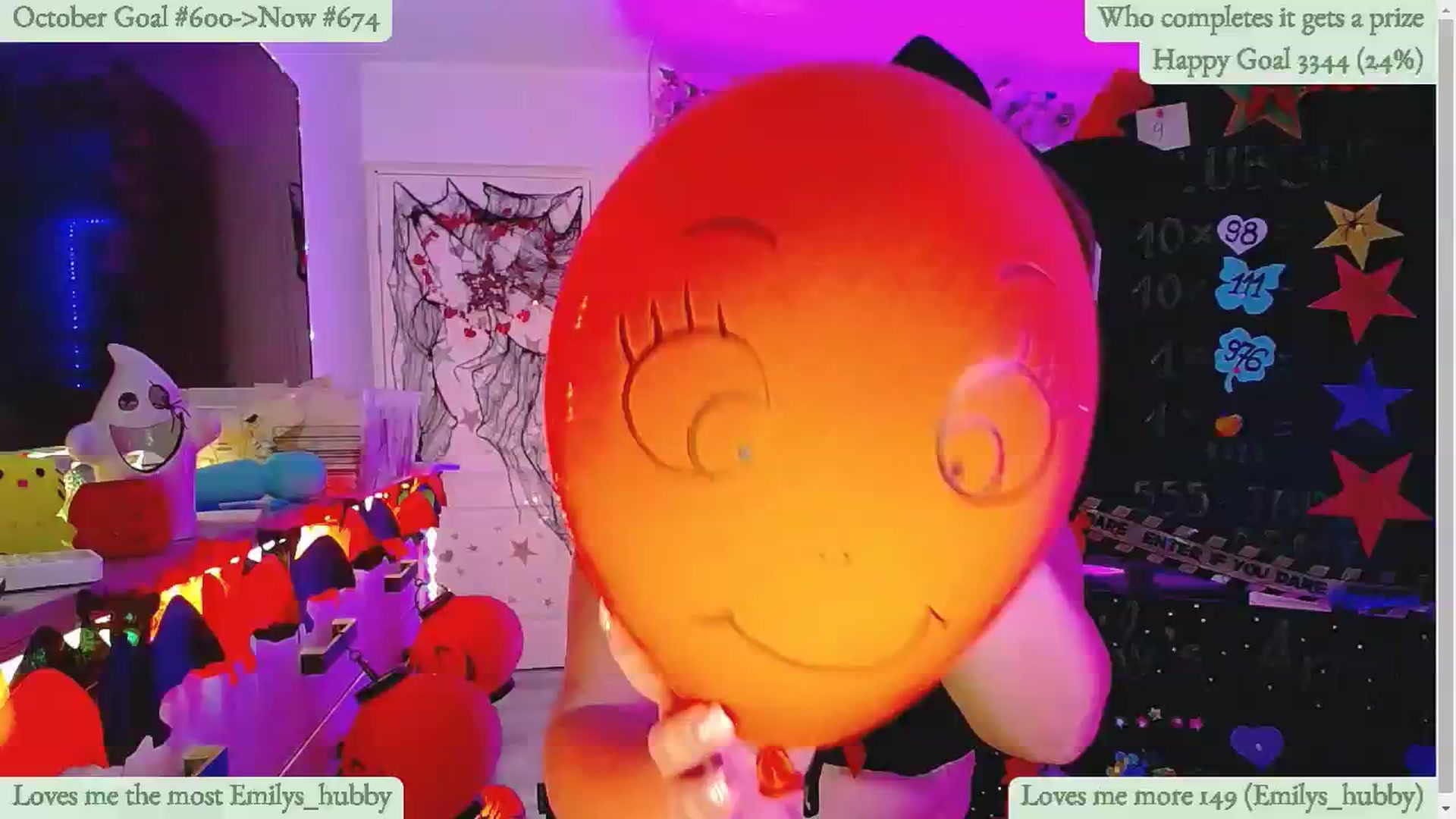 Gallery image thumbnail from Lucky_Emily's myfreecams stream on, 10/31/2024, 10:12 image 13 of 20