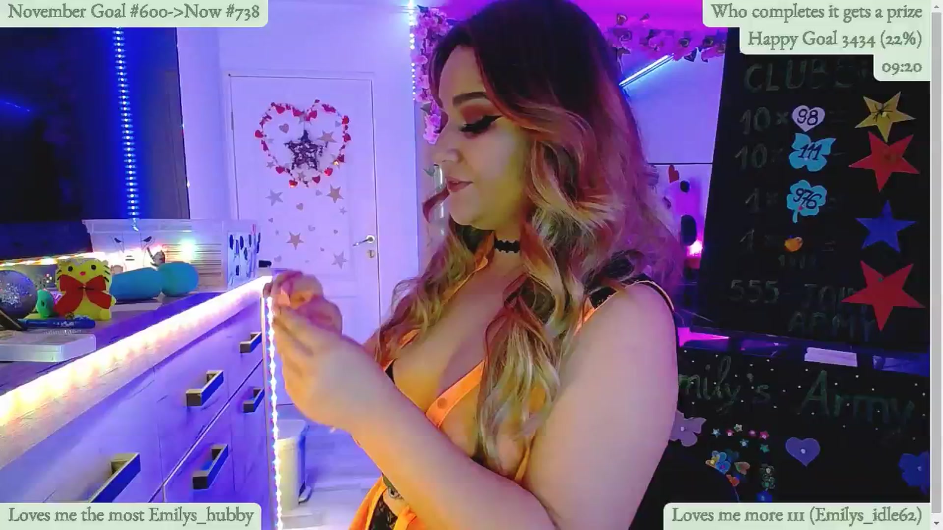Gallery image thumbnail from Lucky_Emily's myfreecams stream on, 11/07/2024, 10:11 image 15 of 20