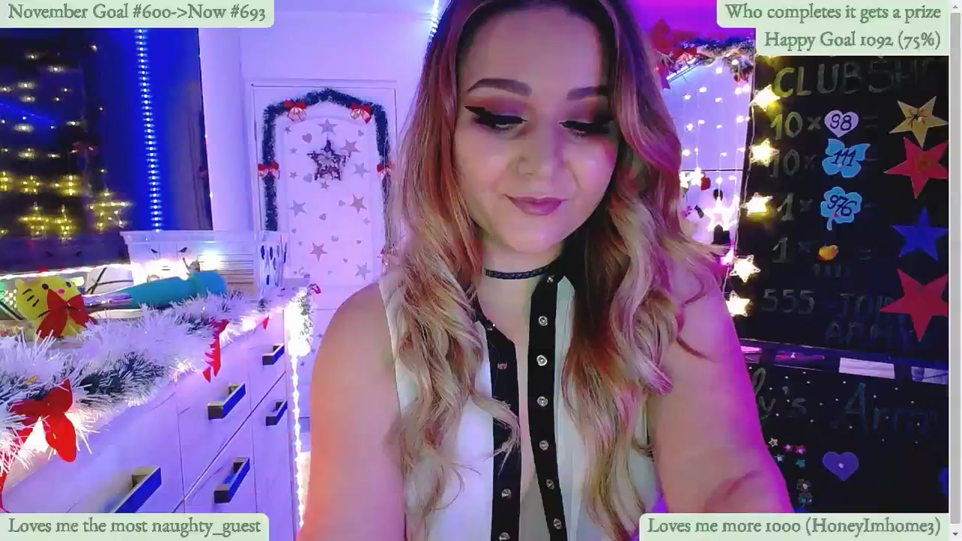 Gallery image thumbnail from Lucky_Emily's myfreecams stream on, 11/11/2024, 10:21 image 20 of 20