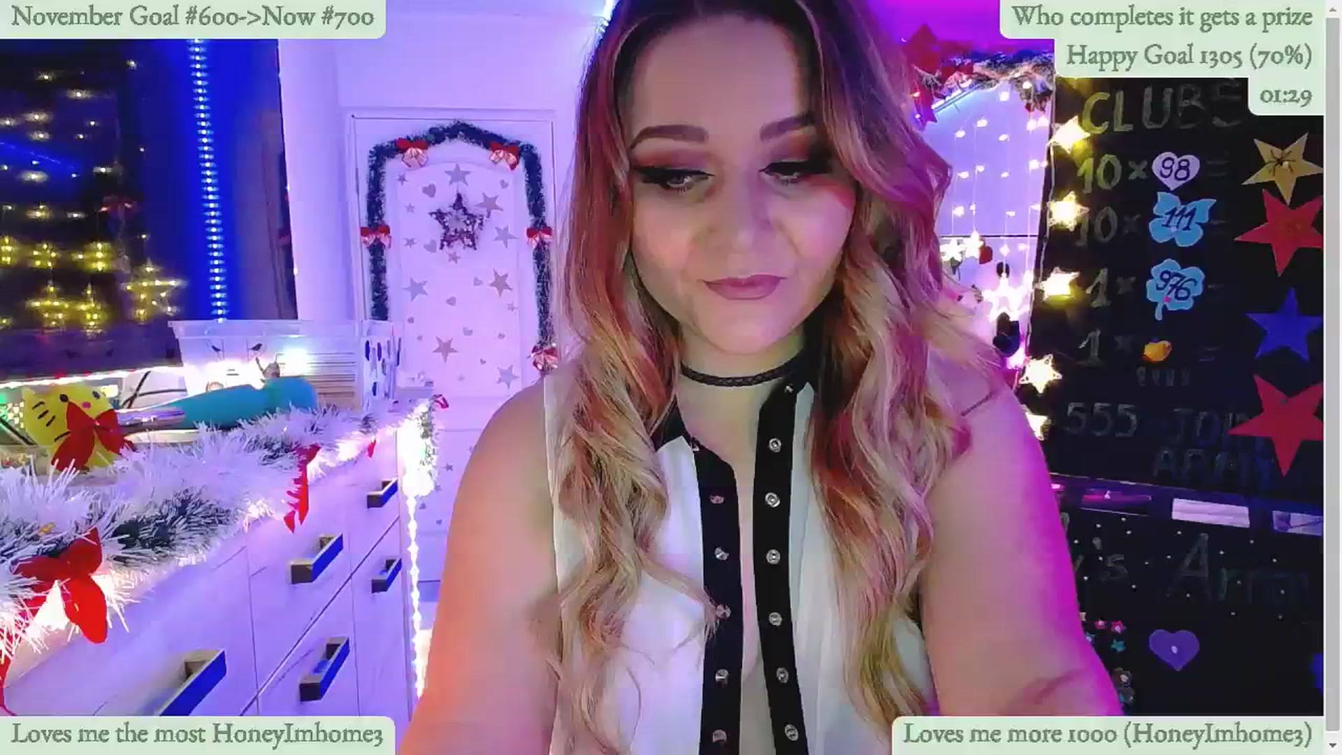 Gallery image thumbnail from Lucky_Emily's myfreecams stream on, 11/11/2024, 10:21 image 13 of 20