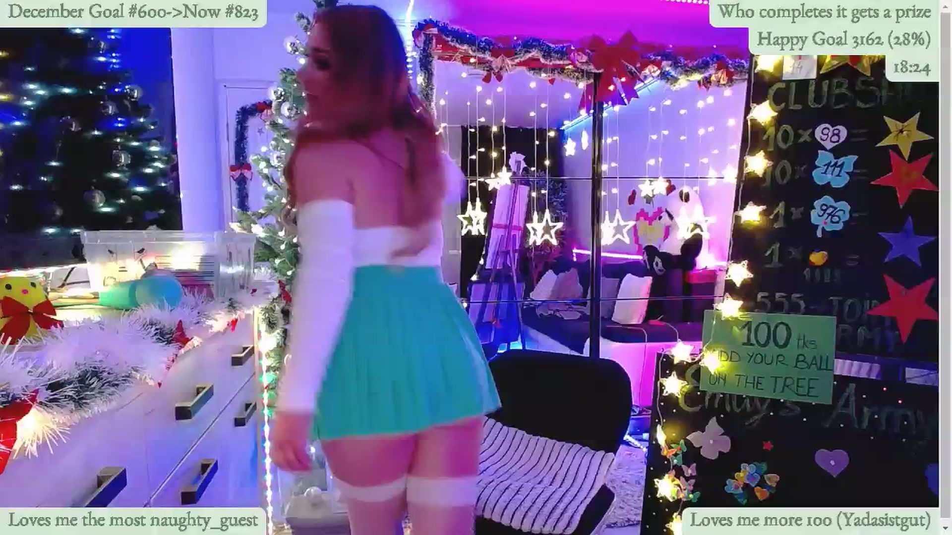 Gallery image thumbnail from Lucky_Emily's myfreecams stream on, 12/20/2024, 10:31 image 14 of 20