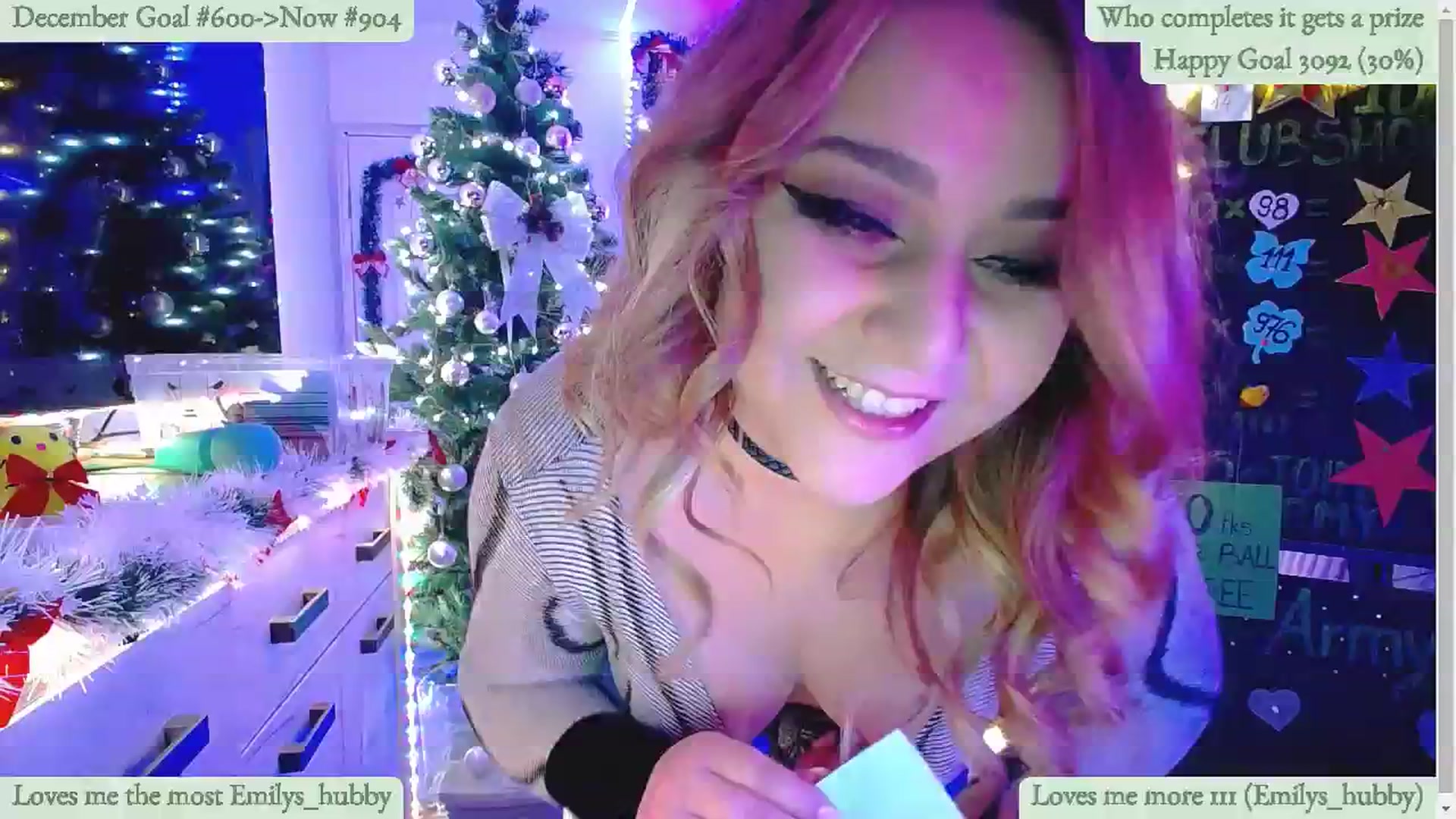 Gallery image thumbnail from Lucky_Emily's myfreecams stream on, 12/23/2024, 09:37 image 15 of 20