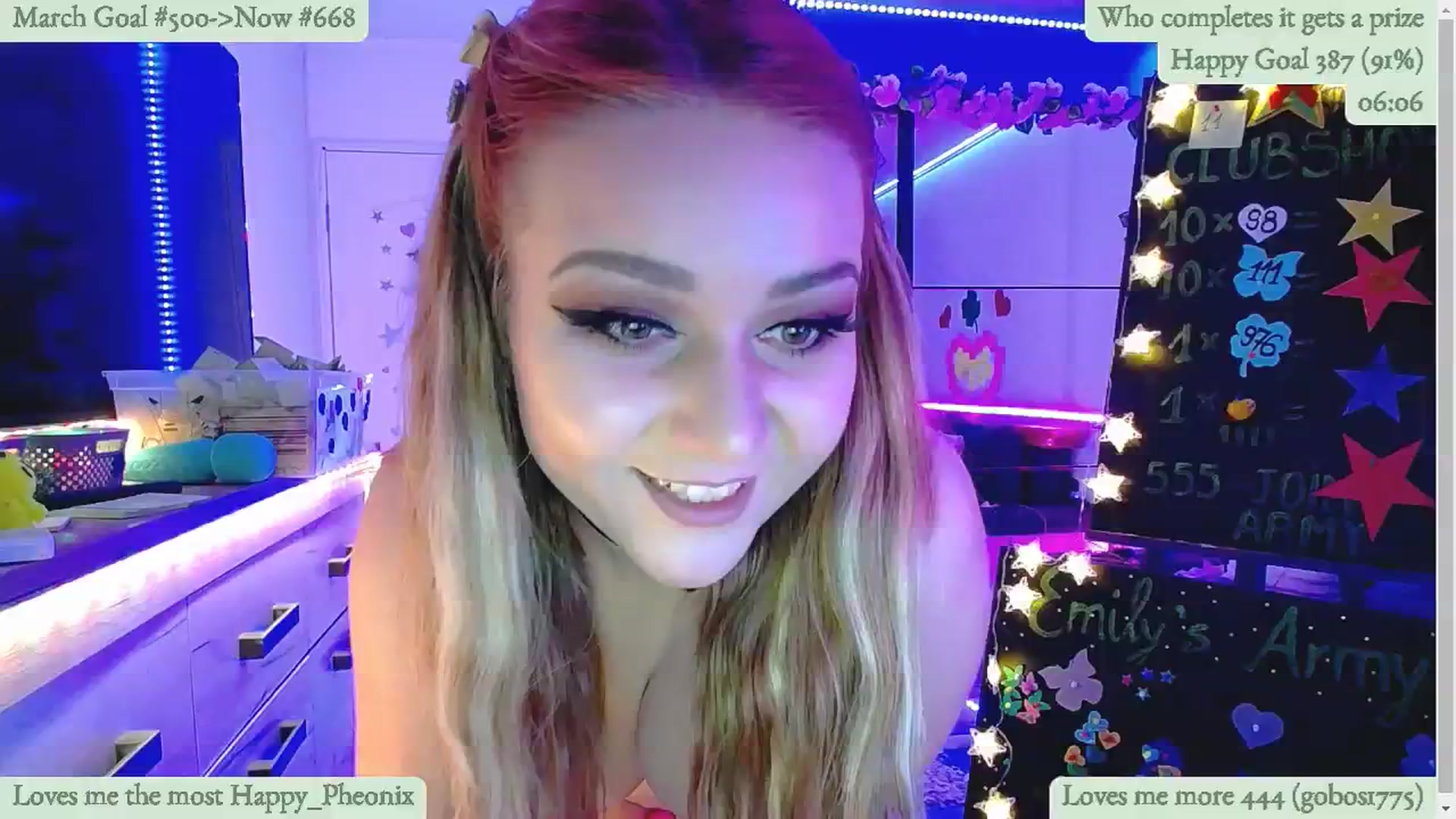 Gallery image thumbnail from Lucky_Emily's myfreecams stream on, 03/27/2025, 10:20 image 12 of 20