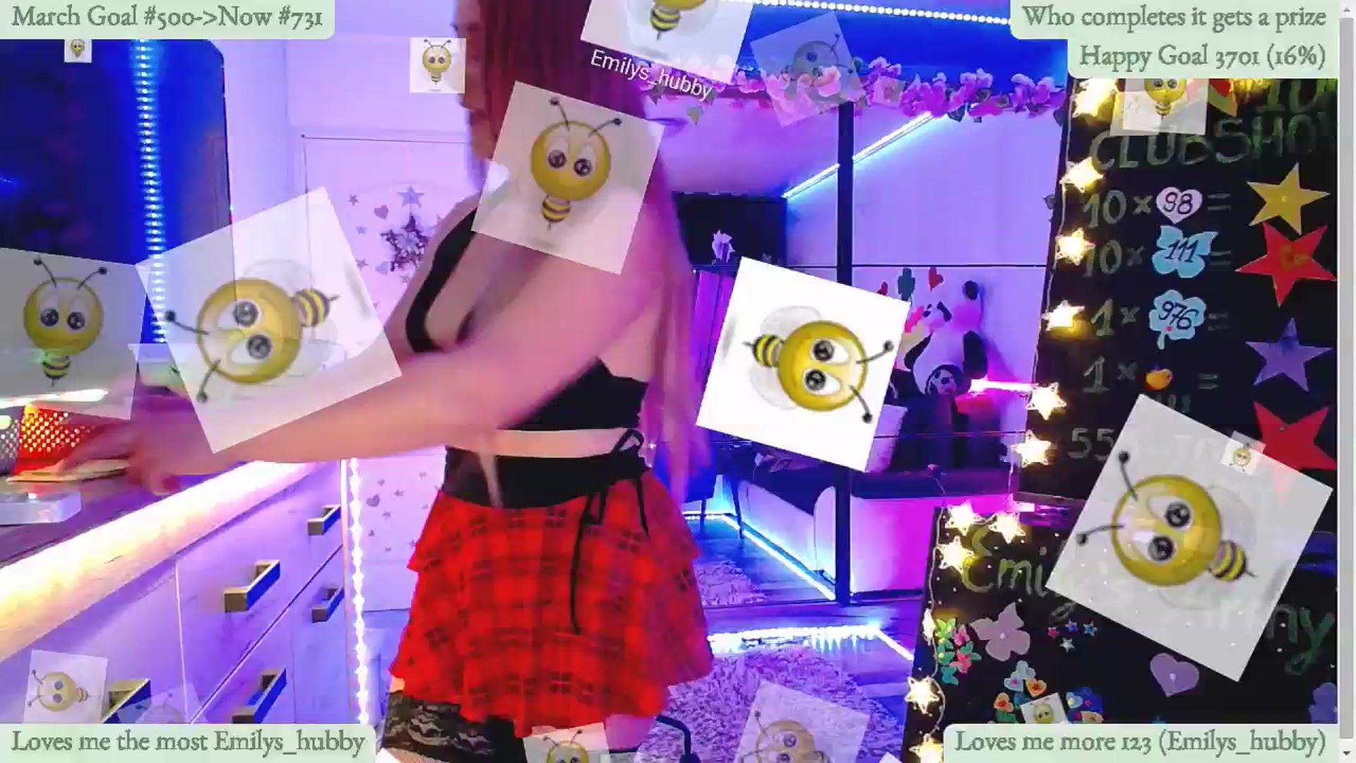 Gallery image thumbnail from Lucky_Emily's myfreecams stream on, 03/31/2025, 08:29 image 8 of 20