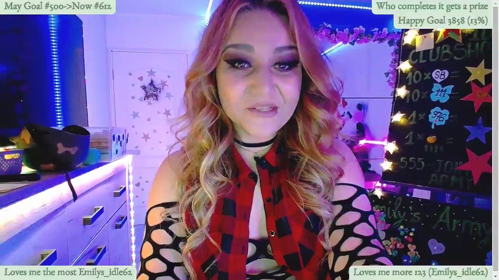 Gallery image thumbnail from Lucky_Emily's myfreecams stream on, 05/20/2025, 09:29 image 9 of 20