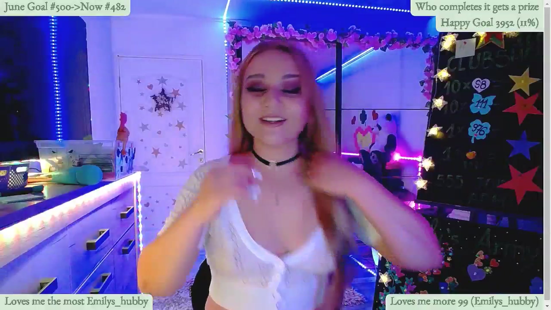 Gallery image thumbnail from Lucky_Emily's myfreecams stream on, 06/26/2025, 08:10 image 15 of 20