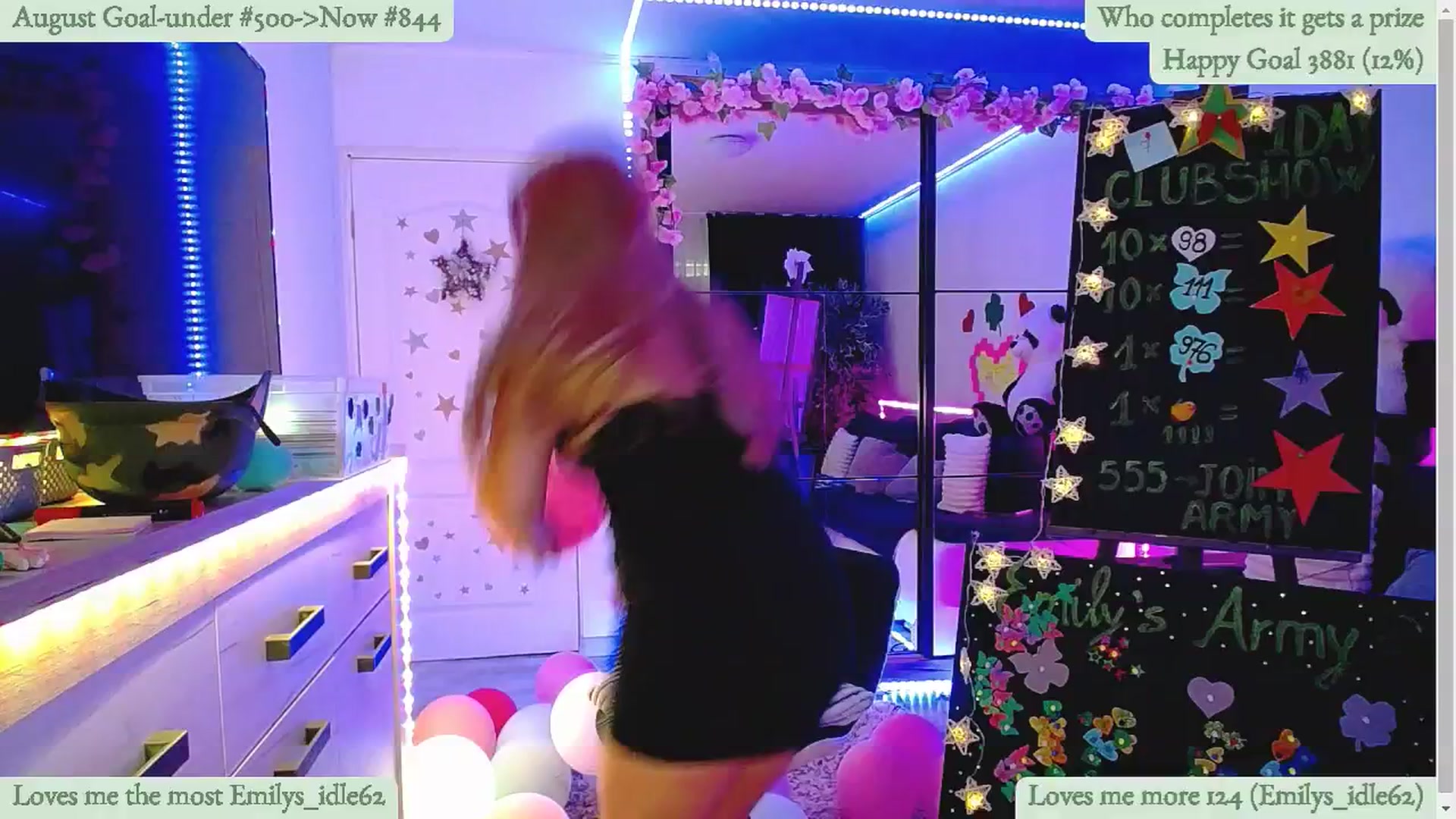 Gallery image thumbnail from Lucky_Emily's myfreecams stream on, 08/12/2025, 09:18 image 8 of 20