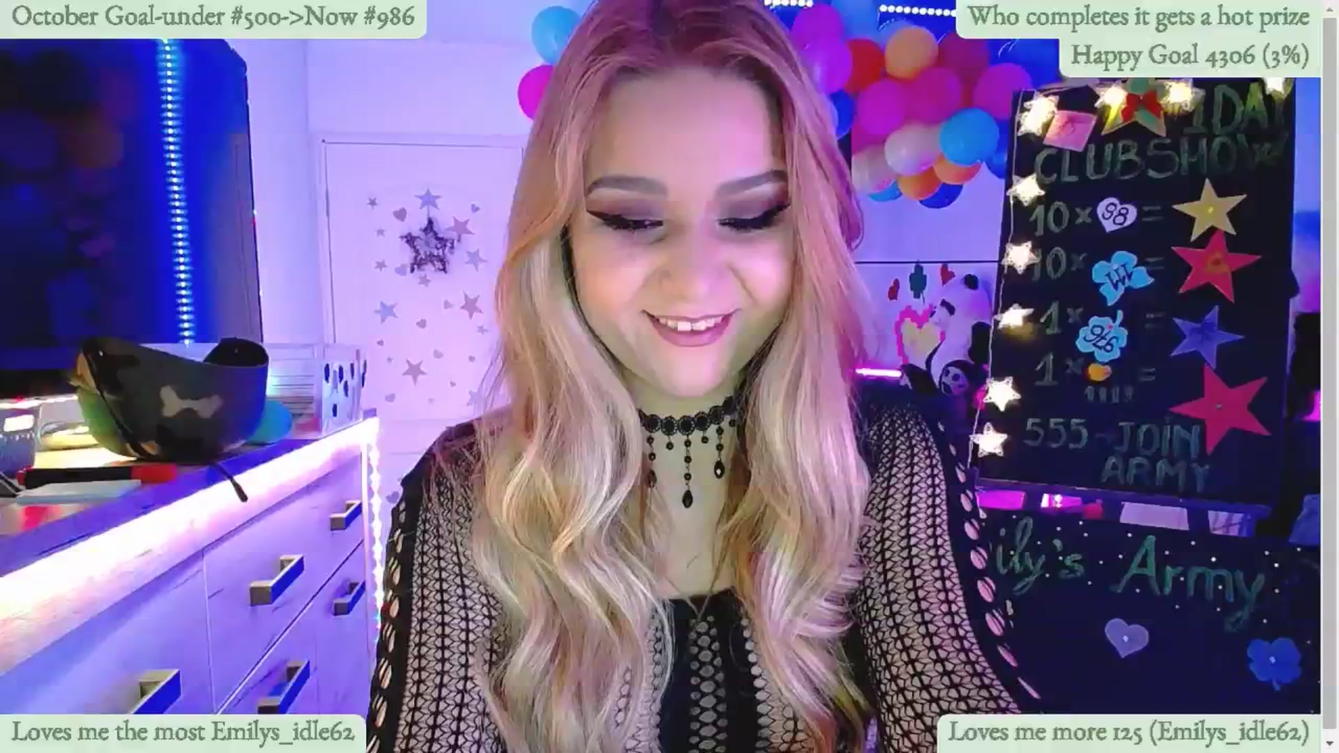 Gallery image thumbnail from Lucky_Emily's myfreecams stream on, 10/10/2025, 09:20 image 1 of 20